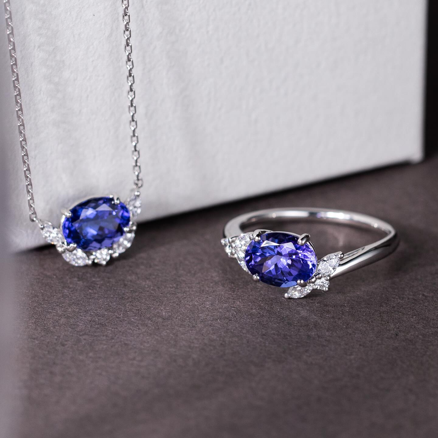 A Holiday of Jewels has begun — our year-end celebration of colour, craft, and the joy of gifting.
From classic diamonds to vibrant gemstones, discover pieces curated to brighten every moment of the season.
Among our newest arrivals is the Fleur Necklace and Ring in #Tanzanite — a bloom of violet-blue framed by marquise diamonds. Elegant, feminine, and perfect for December’s festivities.
✨ Visit us at Takashimaya to explore the collection during A Holiday of Jewels, happening from 1–25 December.