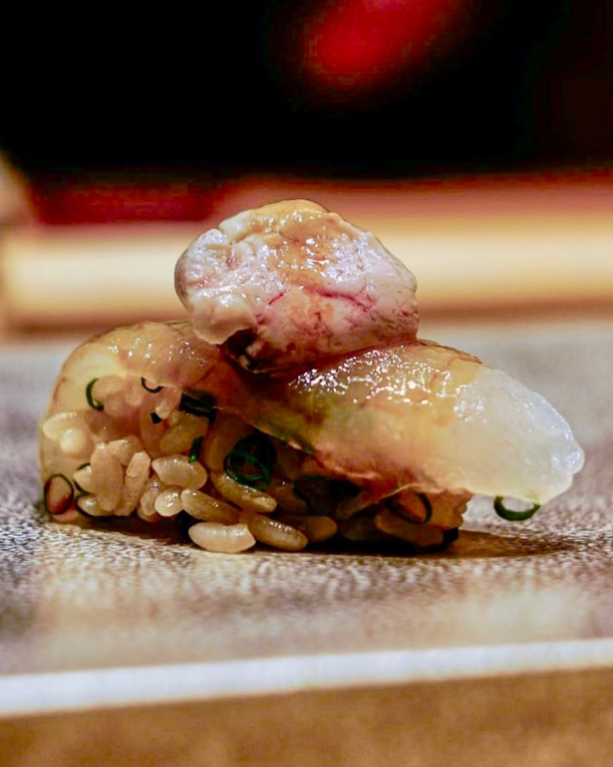 Kawahagi, also known as filefish, is a prized delicacy in Japanese cuisine—especially when enjoyed with its rich, creamy liver.
Paired with our signature Shari, its tender, subtly sweet flesh creates a beautiful harmony with the robust umami of the liver. Kawahagi is now in peak season. Savour it before the short season ends.
Click here for reservations-
https://www.sushi-ayumu.com/reservations
Picture credit @kowfuu
#sushiayumubymasaishibashi
#鮨石橋正和
#sushiomakase
#omasake
#寿司
#鮨
#すし
#江戸前寿司
#江戸前鮨
#美味しいは
#tokyosushi
#edomaesushi
#美食
#乌节路
#日本料理
#美食推薦
#米基林
#sushilovers
#sushistagram
#finedining
#finedininglovers
#tokyosushi
#singaporeomakase
#singaporebestrestaurants
#싱가폴라이프
#싱가포르
#싱가포르일상
#싱가포르맛집
#싱가포르여행
We look forward to serving you