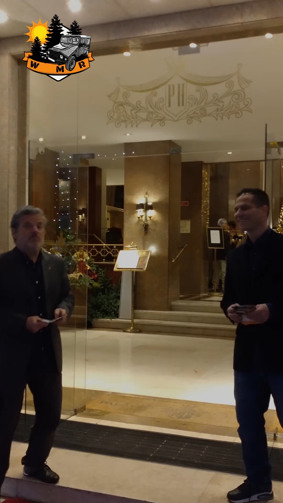 Foi uma honra para a Westernmost Route marcar presença no Jantar dos Conjurados de 2025 — um encontro que celebra a coragem, a história e a identidade de Portugal.
Levámos connosco o espírito das nossas rotas pela Serra e pela costa de Sintra, partilhando aquilo que mais nos inspira: natureza, cultura e liberdade. 🇵🇹✨
Com a fabulosa companhia do José Dias Pereira, da @lynx_travel11.
Obrigado a todos os que mantêm viva esta tradição.