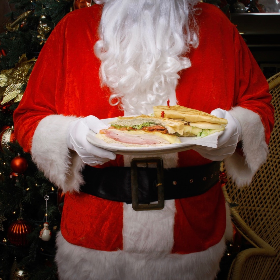 Holiday bites done right 🎄Only at #havanacubanfood