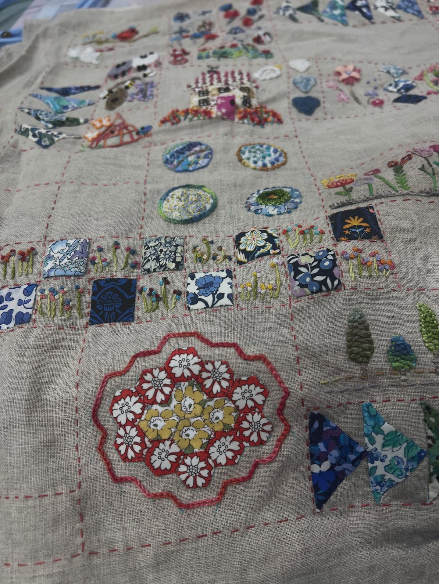 Just one of #astitchingstory samplers coming along at the classes. So amazed by Melissa’s work and beautiful stitching. Definitely making it her own - so perfect 🌸