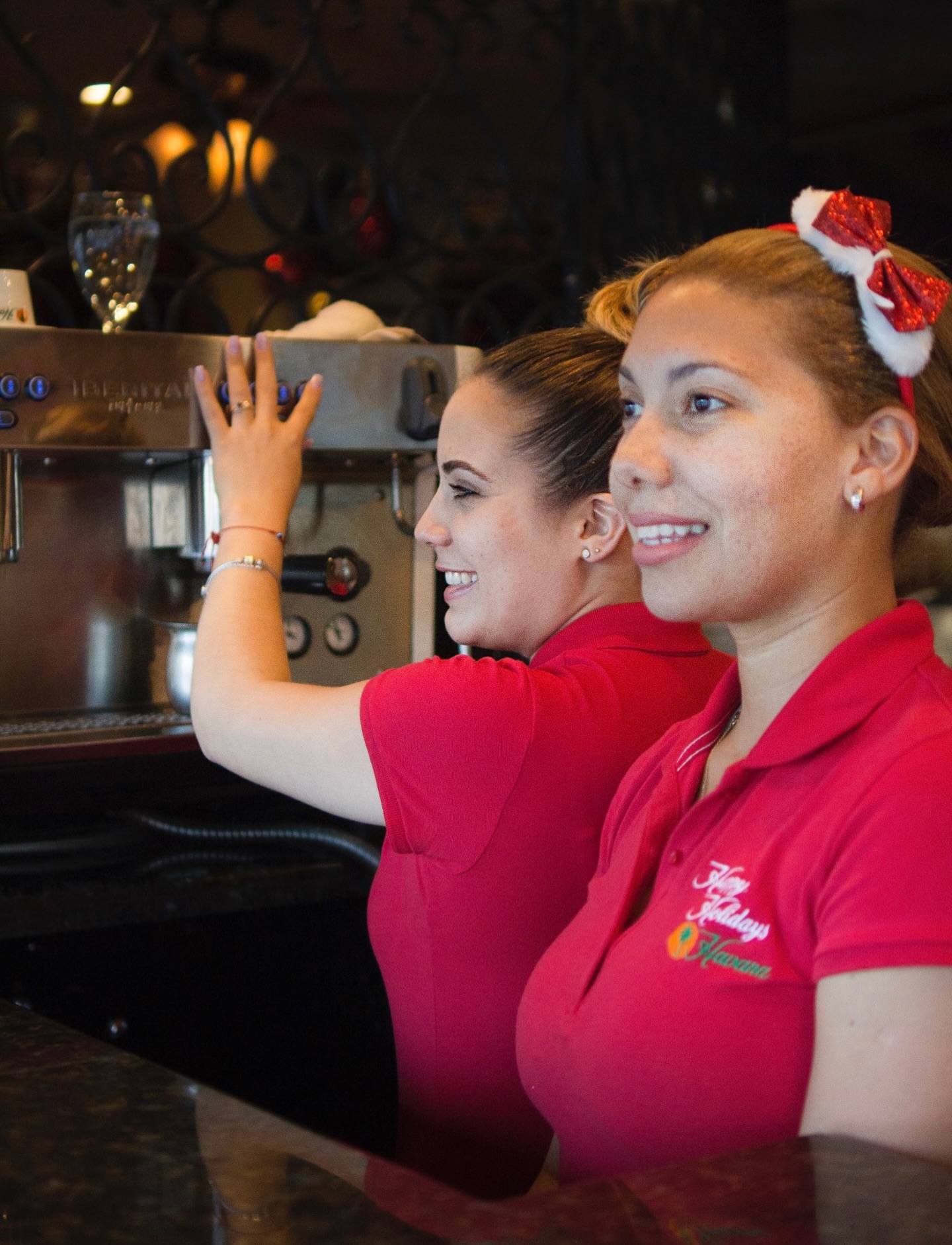 Holiday cheer is on the menu. Join us for lunch ✨ #havanacubanfood