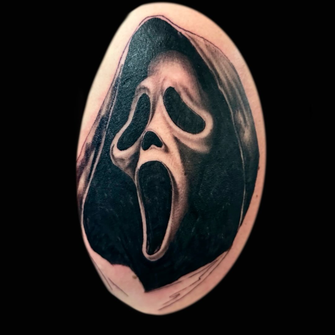 In progress: Ghostface on @churchill_nicole done by @xavier.tattoos
