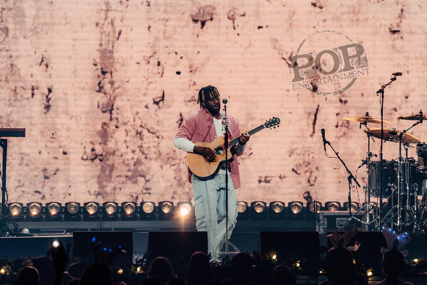 The incredible @mylessmithuk at @iheartjingleball in Philly!
📸: @shotsbyjek & @emmafoxphoto
