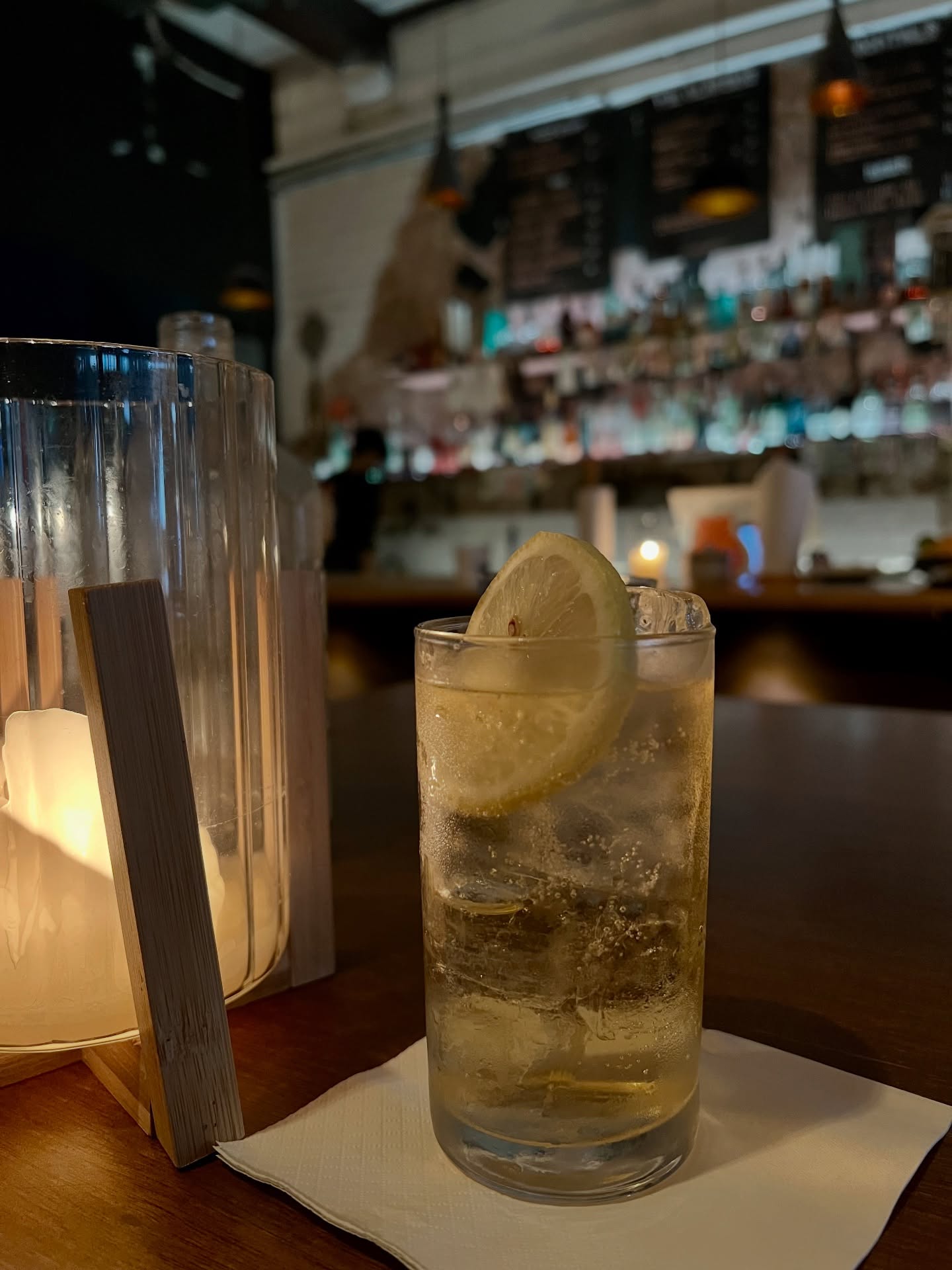Sometimes, all you need is a @buffalotrace highball…and it’s perfect with a ridiculously good pizza from @puffyboispizzas 🥃🍕
