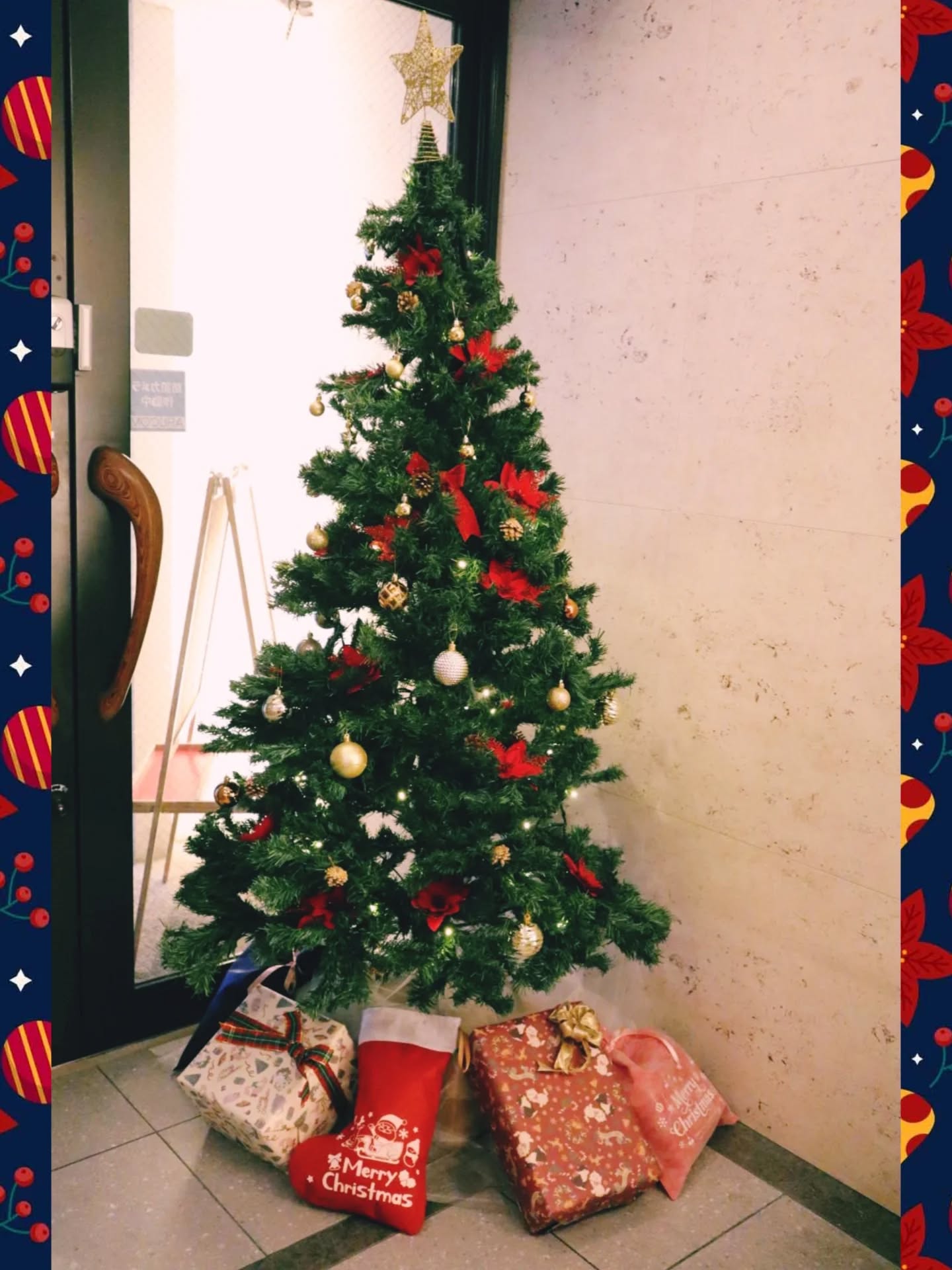 ✨ Only 20 days until Christmas Eve and Christmas right after!🎄
The end of the year is getting close, and 2026 is just around the corner.
As the days get colder, our hostel is here to offer you a warm welcome, a cozy rest, and unforgettable encounters. ❄️💛
Whether you choose a bed in a dormitory or a private room, we are here to help you make beautiful memories this holiday season 🎄✨
We can not wait to host you!
======================
Where elegance meets adventure, and every stay feels like home.
📩 contact
contact.hostel-osaka@meishin-group.co.jp
☎ 06-4301-5466
======================
#holidayvibes #クリスマス #Christmas #Xmas #ホステル #ホステル暮らし #ホステル巡り #hostel #hostellife #travel #travelawesome #トラベル #大阪旅行 #japan #osaka #오사카온천 #osakajapan #大阪観光 #日本 #온천여행 #トラベルスタイル #トラベルグラマー #バックパッカー #backpacking #budgettravel
#solotravel #backpackerlife #南森町 #梅田