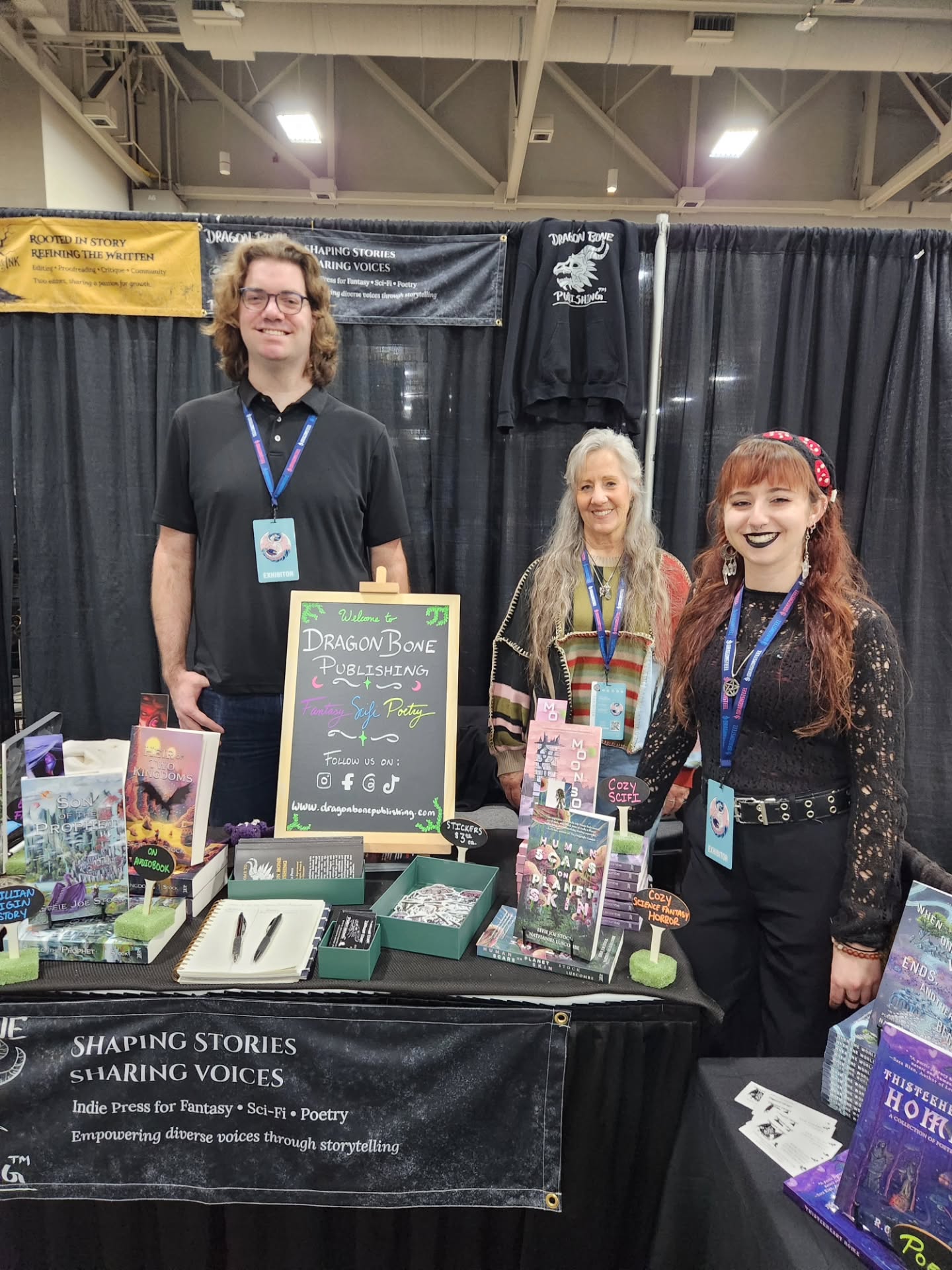 π₯πFirst Day of Dragonsteel in the books!!ππ₯
I didn't get many of my own pictures since I sacrificed my phone to be our point of sale device but I was able to sneak away from the booth long enough to get pictures with @zsdiamanti and @authorkatekorsak , both endorsers of Son of the Prophet, and to meet @bradyhunsaker and @dl.jennings , two epic fantasy authors I've followed for years and finally got copies of their books from!
As always, I'm astounded at how supportive the indie book community is and I am so grateful and proud to be part of it. I truly don't think we'd get far without such an amazing community!
One of my absolute favorite things about yesterday though, was seeing my books get recognized by readers and having them be so excited to pick up a copy in person and get it signed!! Being able to meet readers face to face and see them love my stories as much as I do will never get old and will always been the driving force of my motivation.
Thank you so much to everyone who recognized us at @dragon.bone.publishing and grabbed a copy!!
I also did manage to snag a Pic of a very cool wolf cosplay and some of the fighters!
ππ₯
#dragonsteelnexus #bookcon #indieauthor