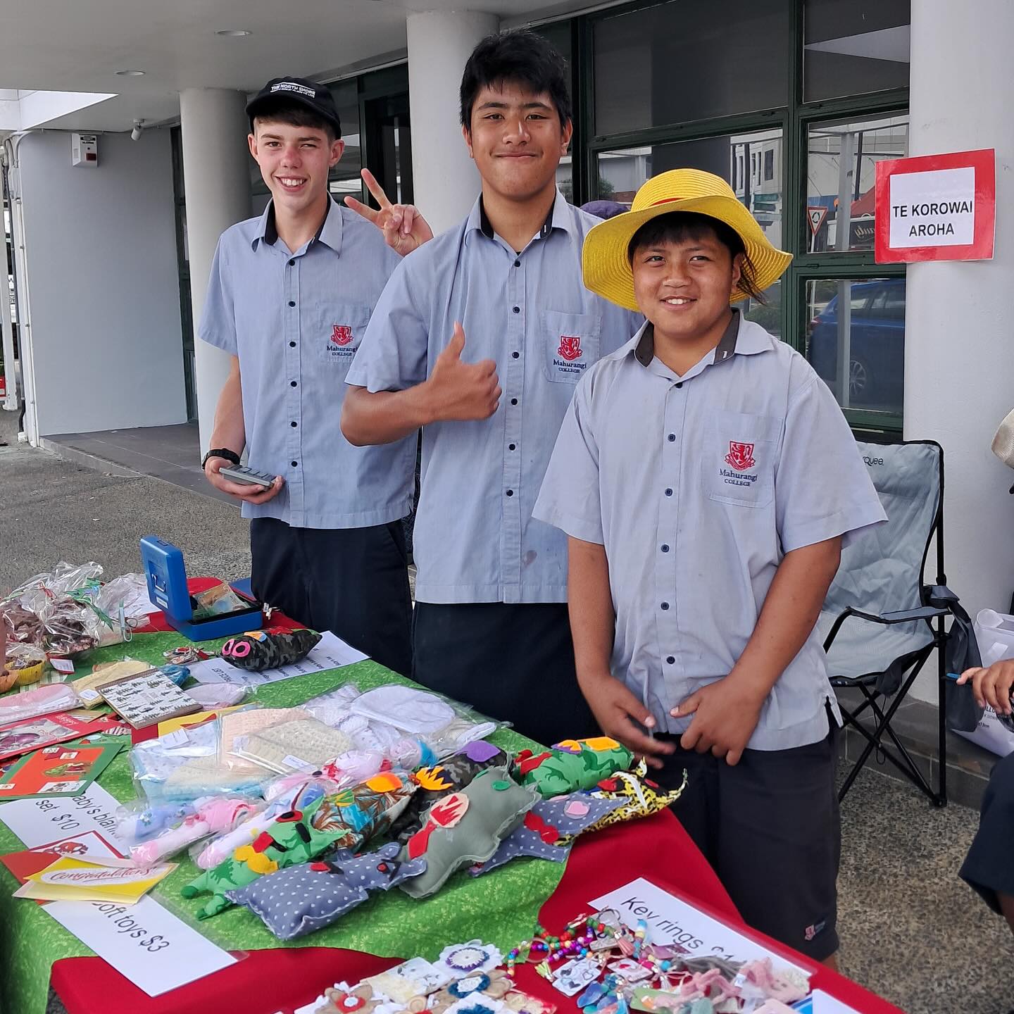 To korowai Aroha annual Christmas market
