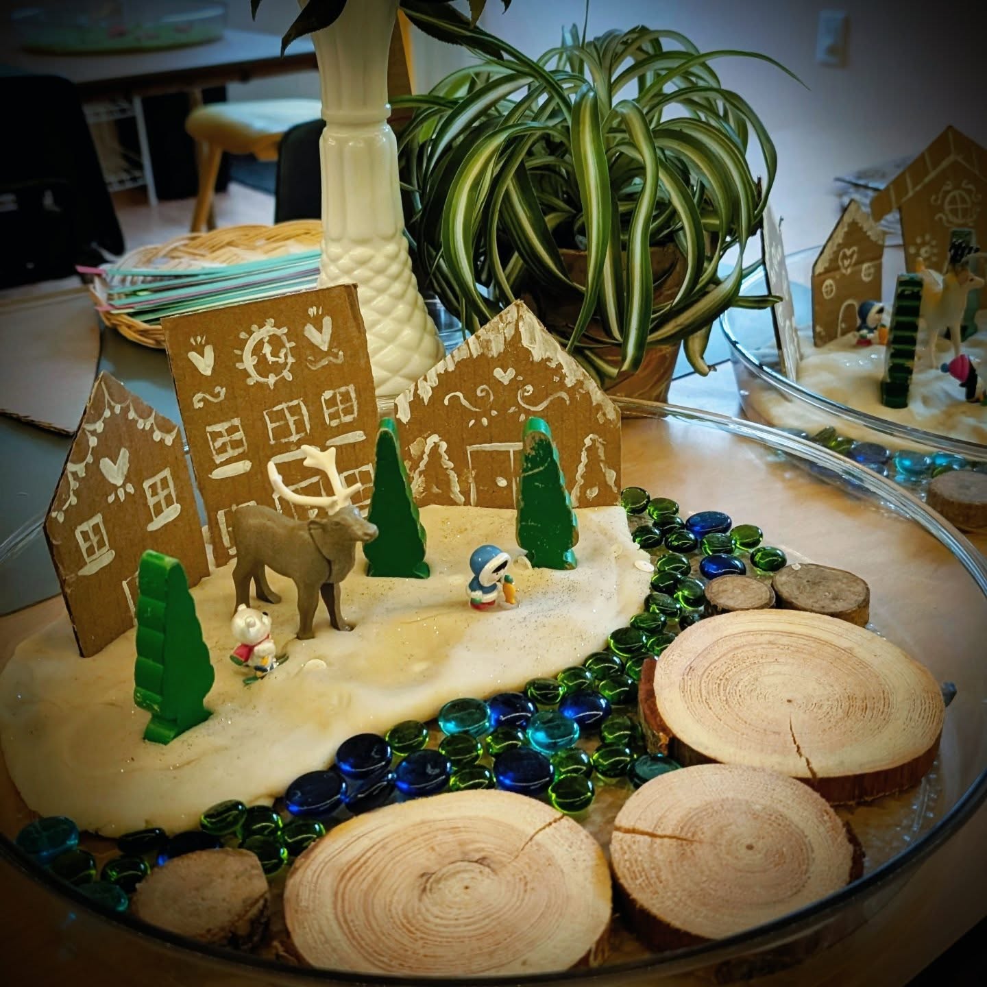 Ready for some winter fun at work! ❄️✨ Made custom playdough and used wood rounds from my extras. The kids loved creating their own winter scenes during quiet time! 💙🌲
DM for custom orders or visit the website to grab your natural resources! 🤍
www.forestlearningtools.net
#WinterCrafts #KidsActivities #DIYPlaydough #NaturalResources #CreativeKids #WinterTheme #CraftyMom #KidsLoveIt #Handmade #CustomOrders