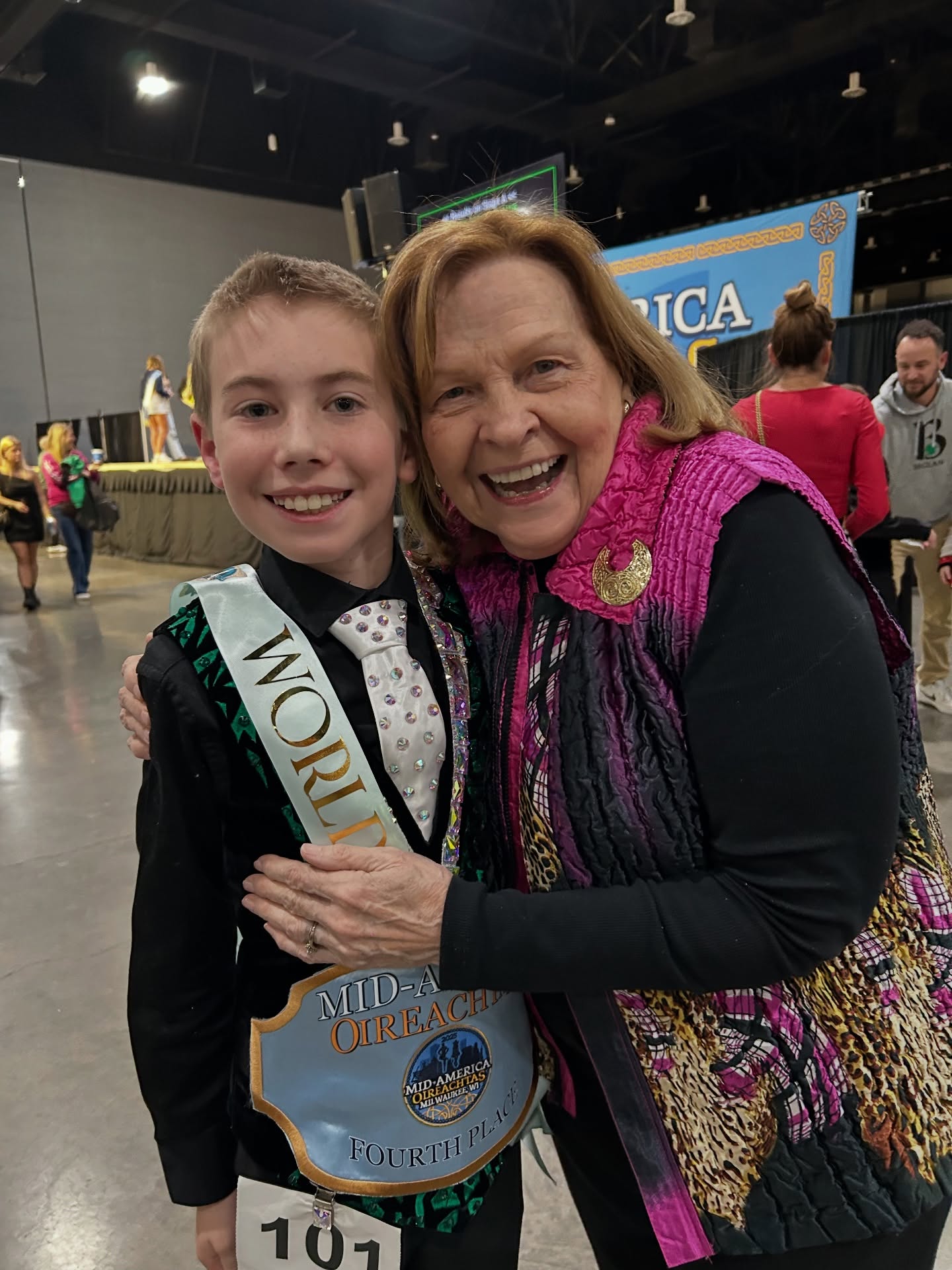 HAPPY BIRTHDAY TO OUR FEARLESS LEADER! Sheila, we owe it all to you. Thank you for pushing us to become the best versions of ourselves and for cheering us on every step of the way. We are who we are because of you ❤️
Here are a few of our favorite Sheila moments from the year!
#murphyirishartsproud #tradition #family #passion