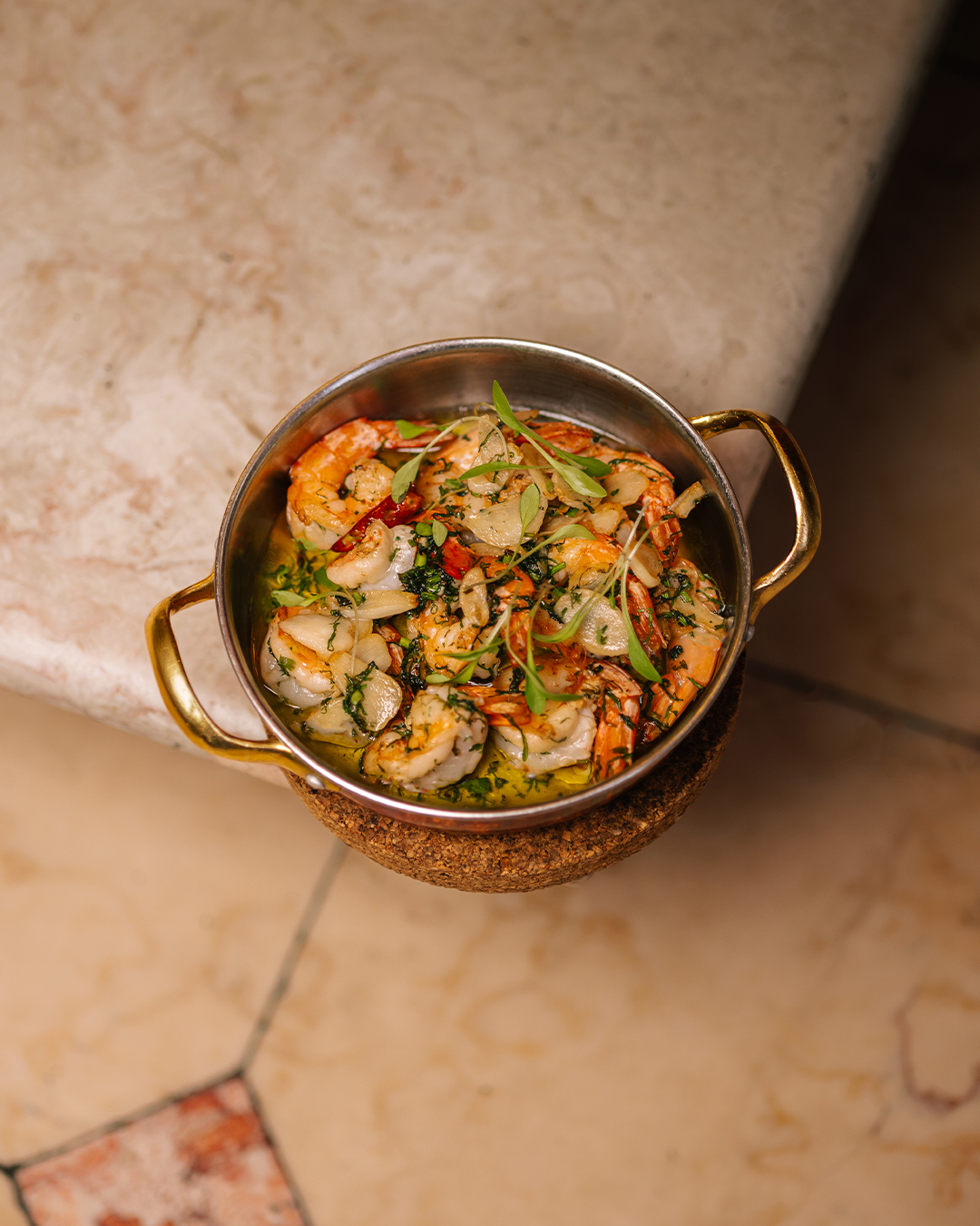 🛎️ Tudo a postos! Gambas al Ajillo. Para saborear sem pressas. Faça a sua reserva em tapisco.pt.
--
🛎️ Everything is ready! Gambas al Ajillo. To savour without rushing. Make your reservation at tapisco.pt.