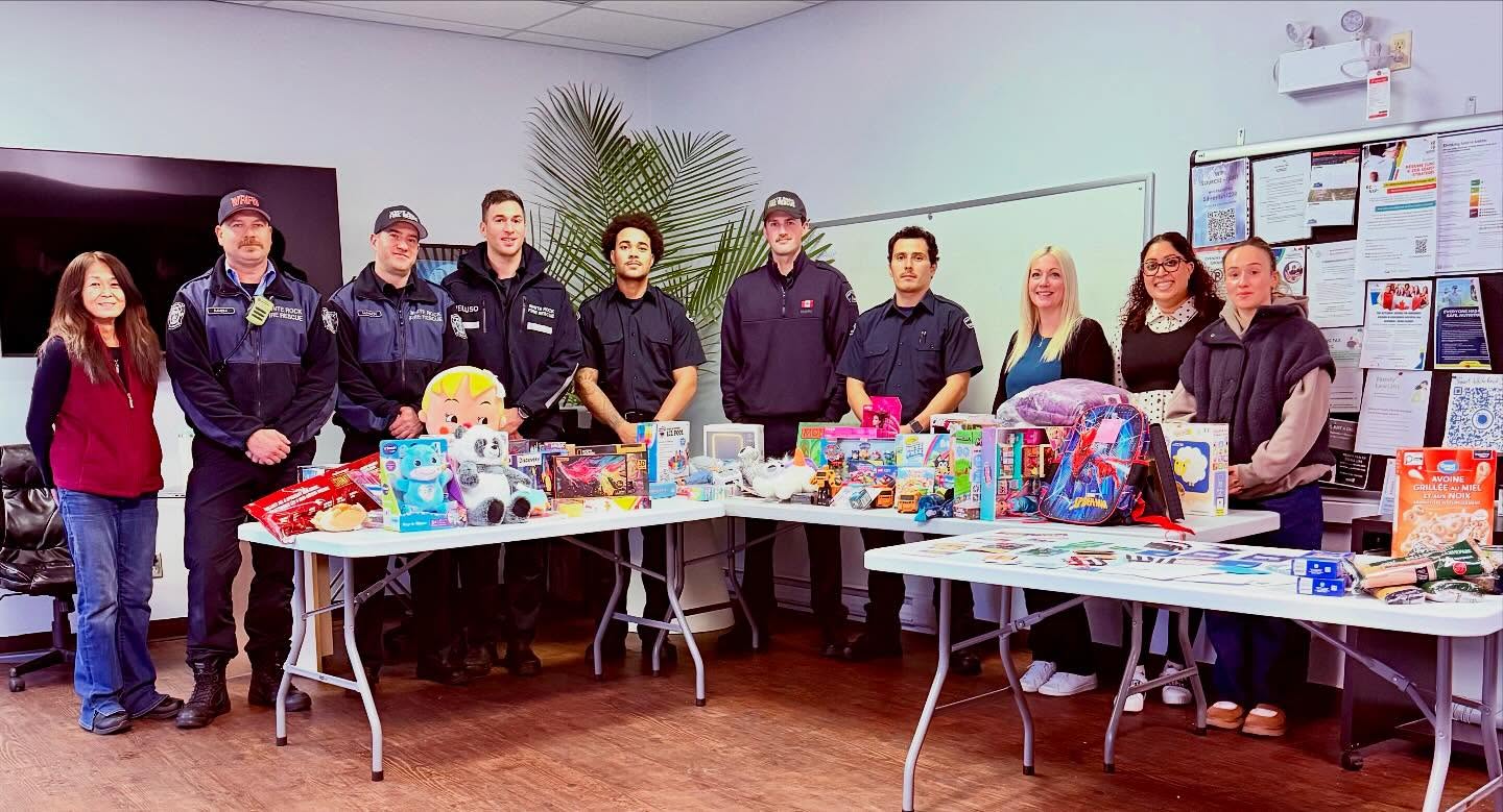 So happy to be able to support our friends at Sources Community Resource Centre with their Christmas hampers. Thanks to everyone that donated a gift or food item and a special thanks to Vic and Diane Senra who together with the help of some friends donated over $2000 in assorted gift cards. Happy Holidays!