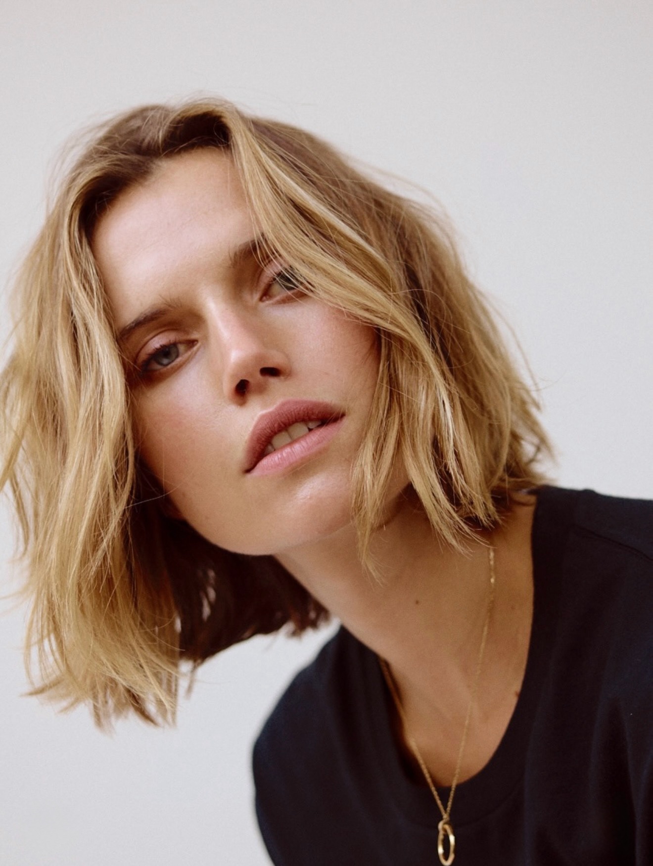 Get inspired by @panosphair
In frame @catovanee
✨ Follow and tag @inframe.mags, or use the hashtag #inframemagazine for a chance to be featured!
#magazine #portrait_perfection #portrait_vision #portrait_shots