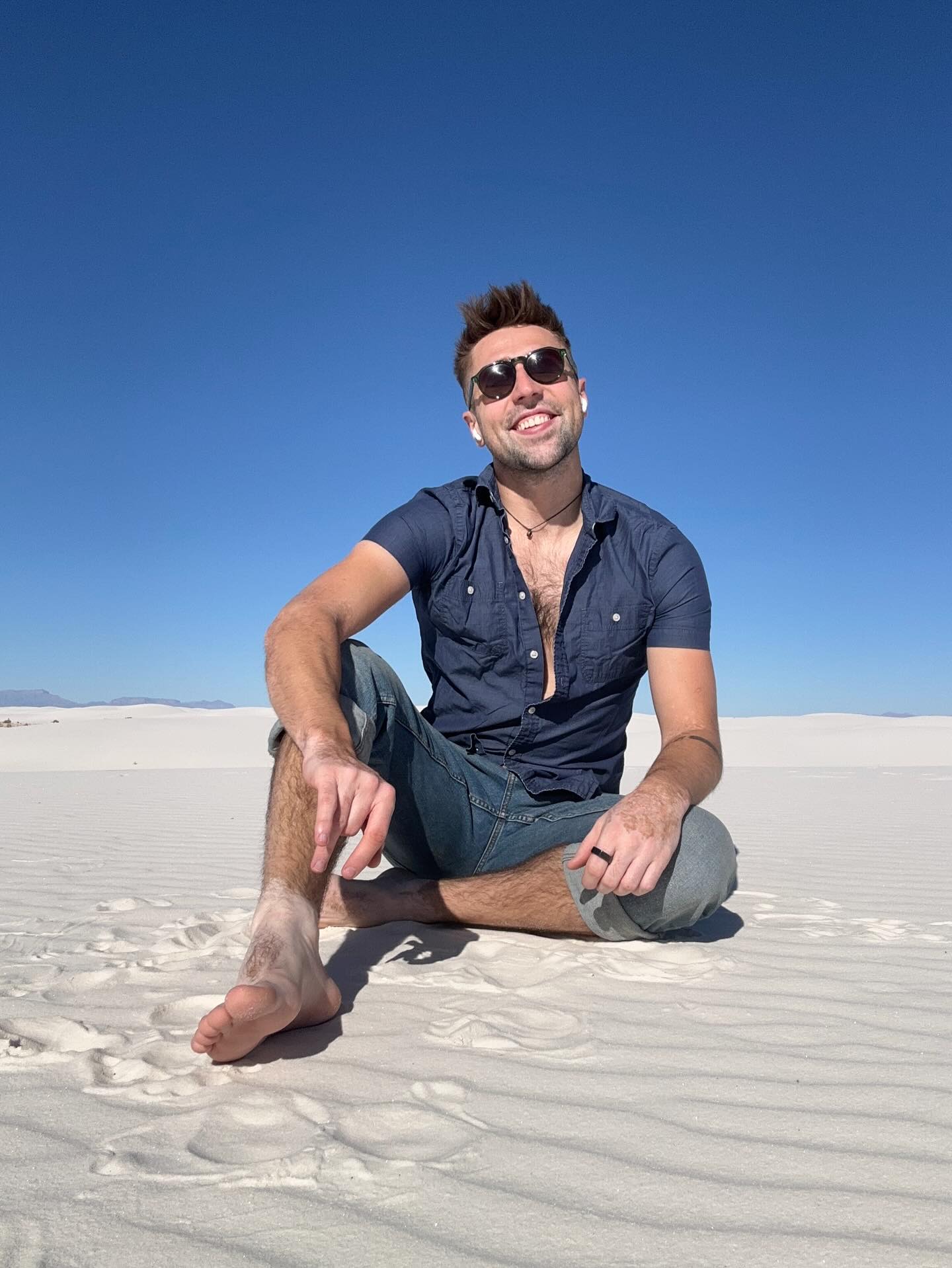 I’ve known about White Sands New Mexico for as long as I can remember. This is where my dad was born when my grandpa was stationed here. I’ve seen picture after picture of these dunes and always dreamed of making it to see where pops was born. Today, I made it. and I smiled. From cheek to cheek. From dune to dune. There is some magic here for sure. It helps that this is one of only a few national parks that are best explored with bare feet. 🦶