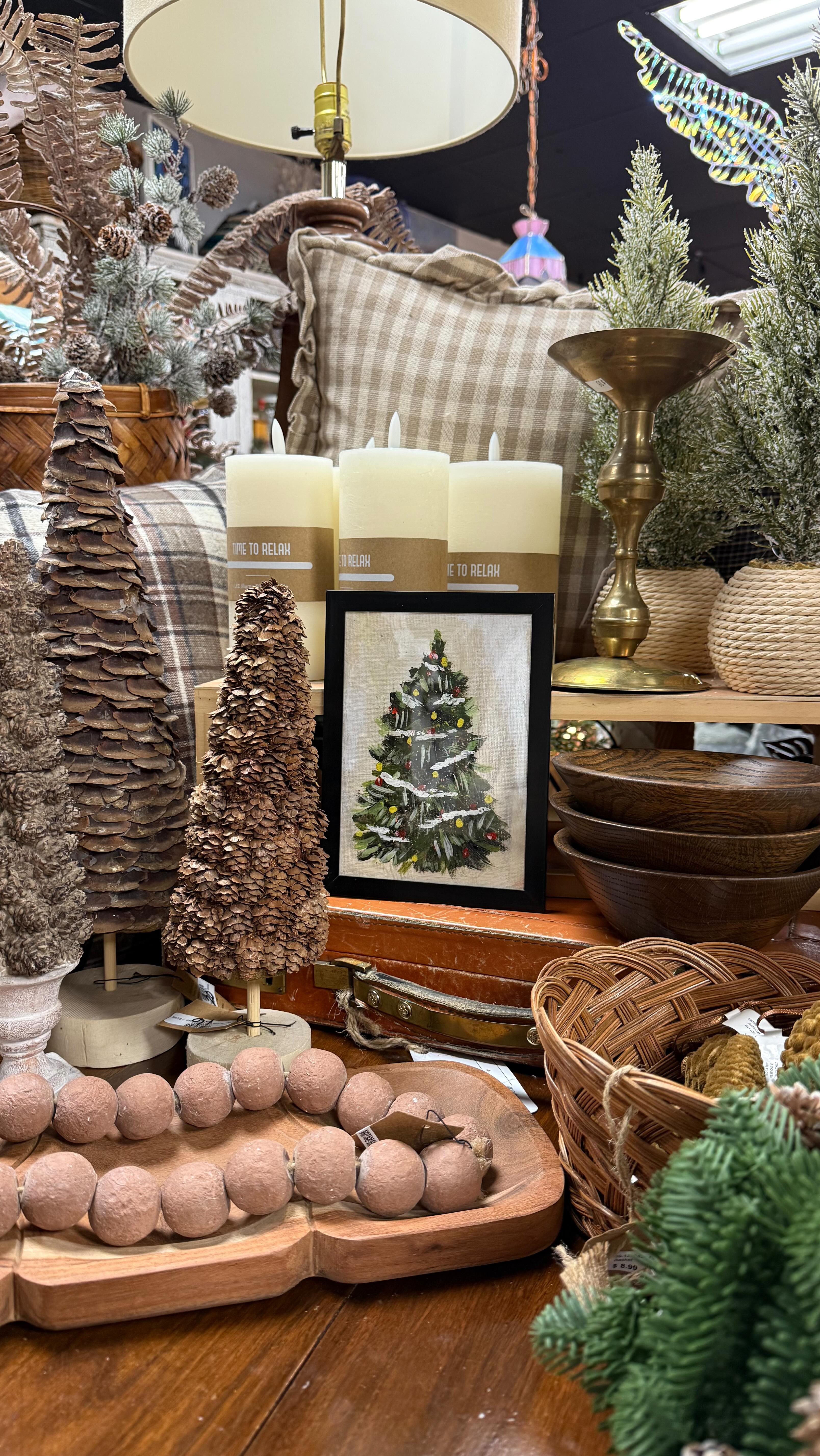 She’s not wrong—truly the best gift. I always tell Desi that God placed her in our lives exactly when we needed her most. She has been the most incredible manager for us at The Bohemian. It’s a lot to take care of, and yet she does it all with grace, love, and a steady heart.
Wrap yourself up a million times, Desi, because you are a gift in so many ways, to so many people. 🤍
#weloveourhumans #spokanesmallbusiness #spokane #retailtherapy