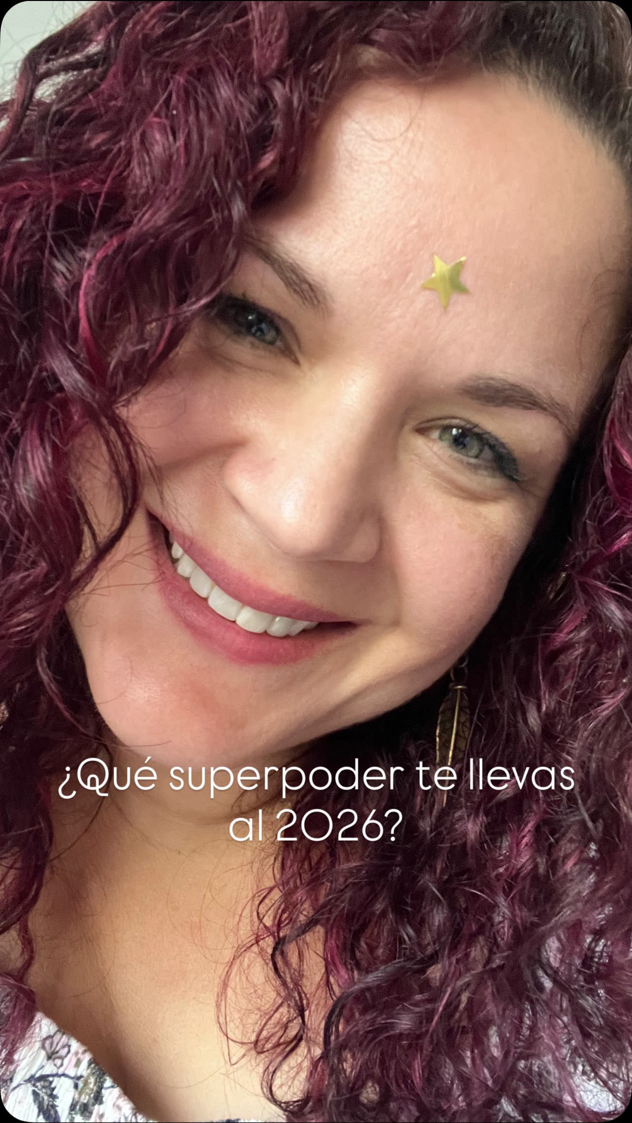 ✨ Para cerrar el año con intención, no con prisa ✨
Antes de despedirte del 2025, regálate este momento de pausa y honestidad contigo misma 💭
🟡 Pregunta 1:
¿De qué te sientes orgullosa/o este año?
No tiene que ser algo “grande”. A veces, sobrevivir también es un logro.
🟡 Pregunta 2:
¿Qué súper poder desarrollaste en el 2025 que te quieres llevar contigo al 2026?
💛 Yo empiezo:
Me siento orgullosa de haber aceptado el reto de salir de mi zona de comodidad más veces de las que pensé posible.
Mi súper poder del 2025: decir NO sin culpa, sin explicación y con amor propio.
Ahora te toca a ti ✍🏽
Cuéntame en los comentarios…
¿Qué celebras de ti y qué poder te llevas al próximo año?
#CierreConIntención #ResilienteConIntención #Reflexiona #HonraTuProceso #OrgulloPropio SuperpoderesReales CerrandoCiclos