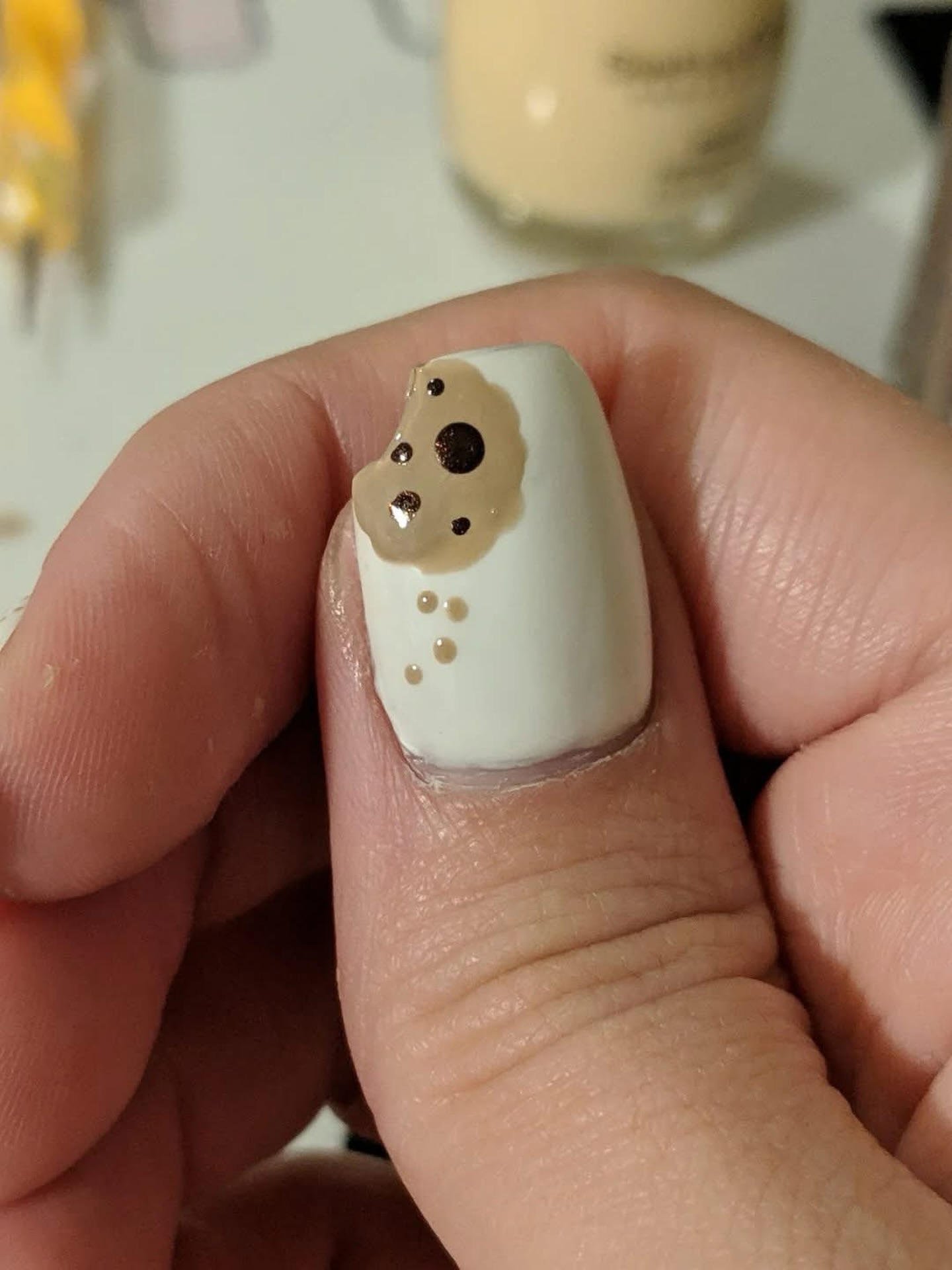 When life gives you a chipped nail, make cookie art. 😜