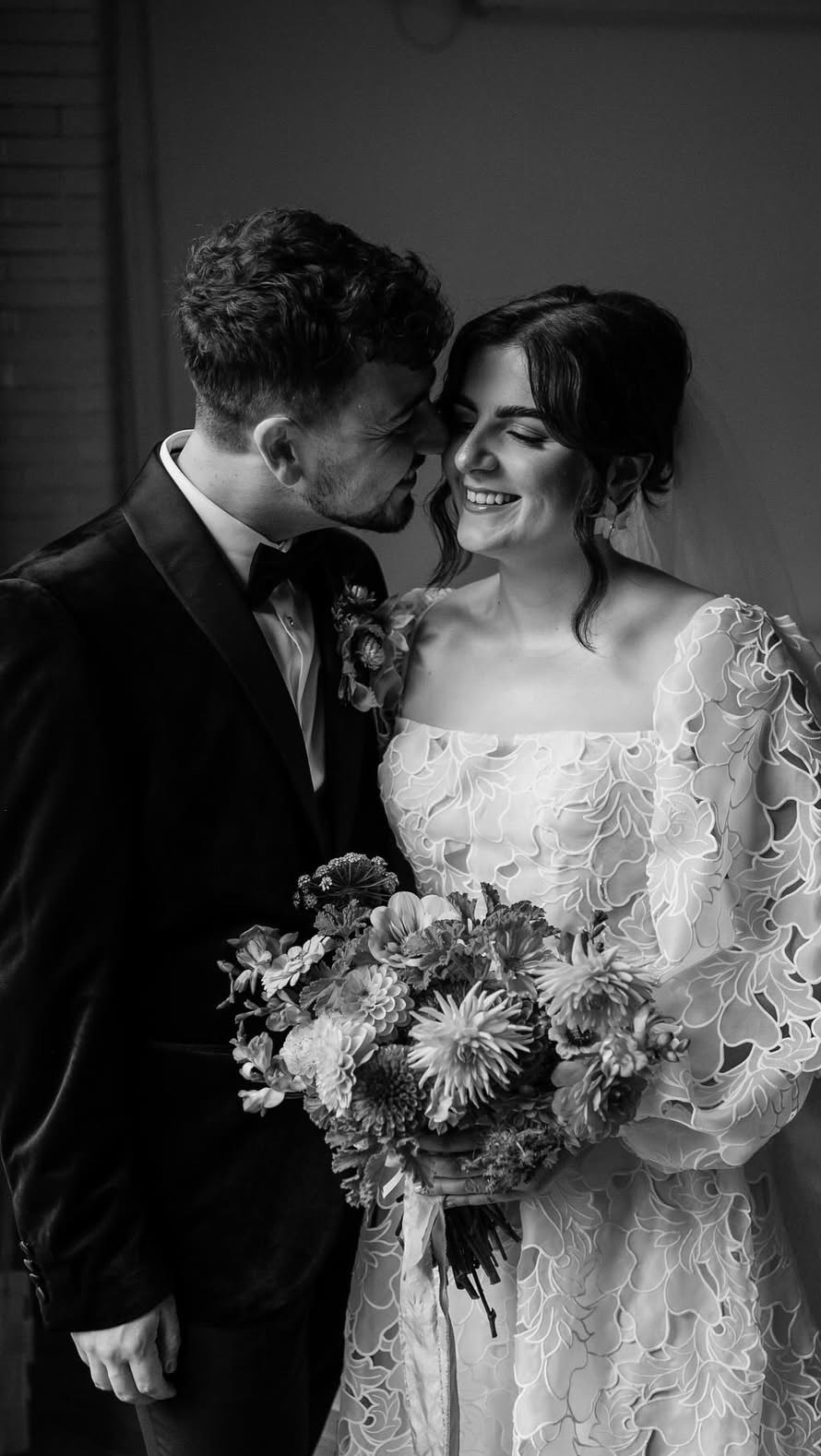 Back in October I was at the same venue 2 days in a row and Charley + Jordan were getting married on the 2nd day.
Totally different set list and a very different aesthetic to the day before it was amazing to go back to the same venue and see it all work in a completely different way! @thepumpinghouse is the kind of venue that lends itself to any style perfectly.
It was beyond a pleasure to sing for these 2 and their lovely guests, some great singalongs, chats with guests and a lovely moment where I decided to play a song I thought the couple would like and it ended up being their first dance song for later! ✨
Huge thanks to Charley and Jordan for having me! They know how to party
Photography@chrissmith_photography
Stylist @orangetreeweds
Venue @thepumpinghouse
Videography @owvideographers
Make Up and Hair @amazingrace_ and @yokaibarbercollective
Dress @ivorywhitebridal
Alterations @the_bridal_seamstress
Flowers @elowynweddingflowers
Flowers grown by @elowynweddingflowers @peppermintandpoppies and @heathfarmflowers
Florist team @limewoodflowers and Christina
Cake @yumcake_cakesbygosia