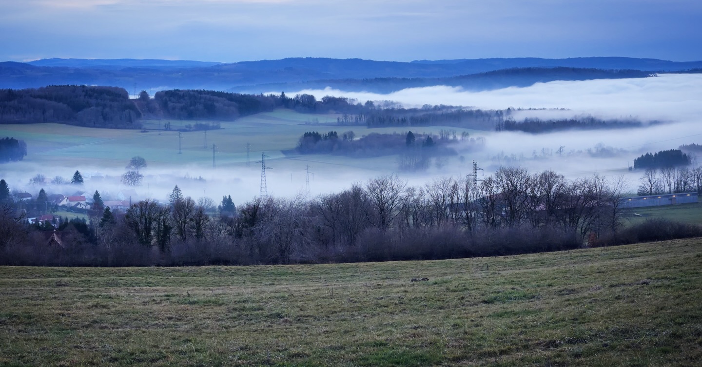 Quand la mer monte 😉… #audessusdesnuages☁️ #merdenuages @pnrdoubshorloger @payshorloger