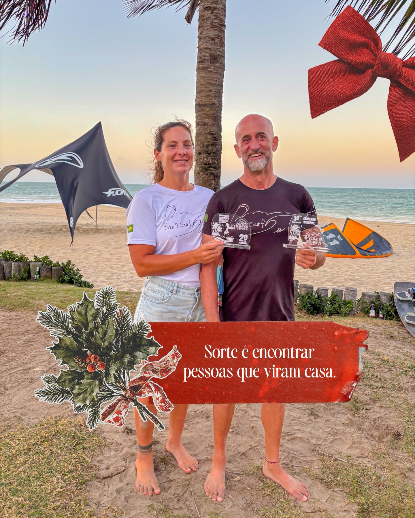 Sorte é,
Encontrar pessoas que viram casa.
Acordar com o som do vento e do mar,
é dividir o café da manhã, as risadas e os planos do dia.
Sorte é aprender algo novo cercado de boa energia.
Sorte é sentir que você pertence.
Neste Natal, a gente deseja que a sorte te encontre.
E que ela te traga de volta para casa. 🏠🌊
Feliz Natal 🎄
Com carinho, Cumbuco Meeting Point ✨