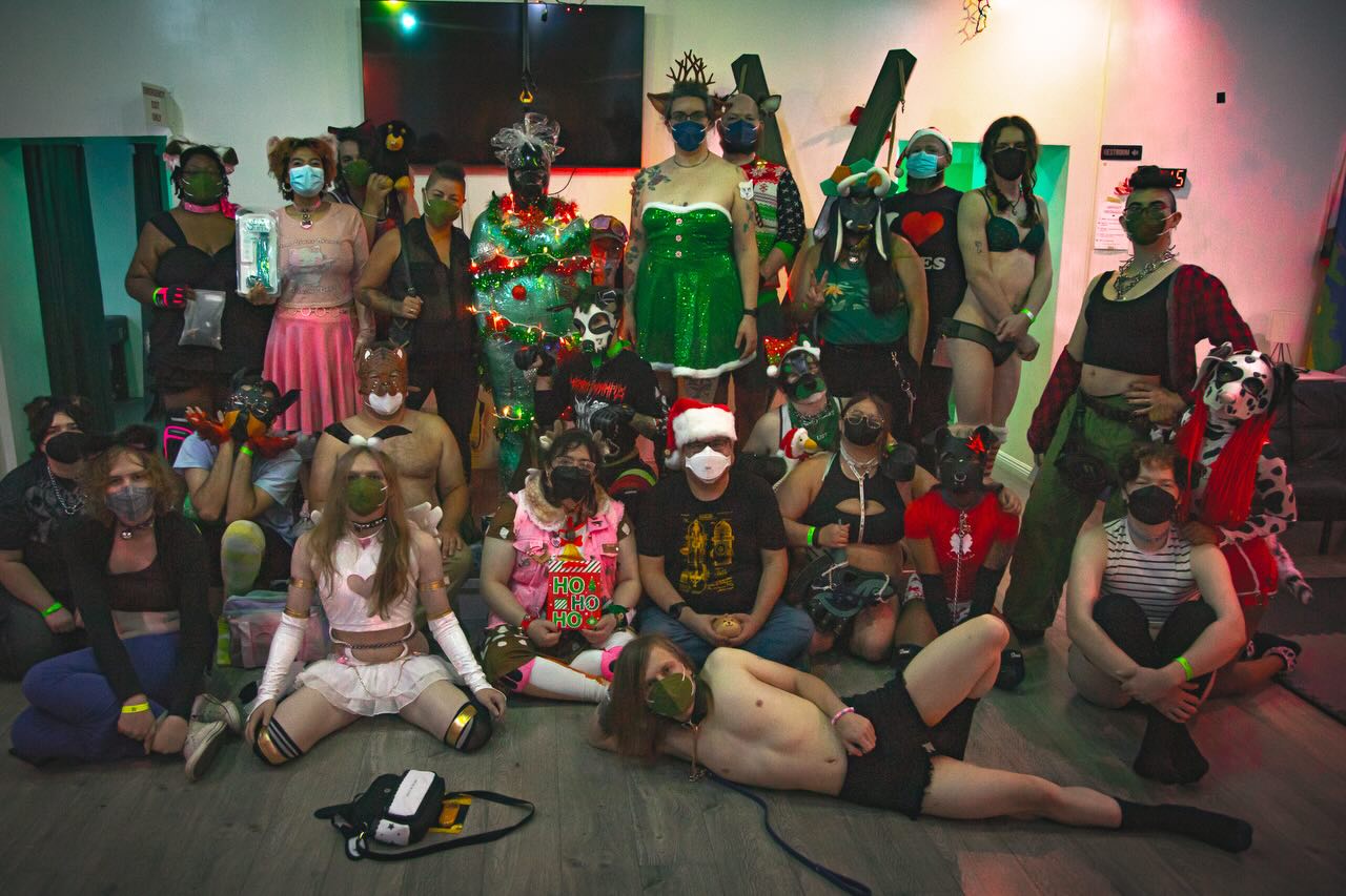 Happy Pawlidays to all from SoCal Creatures โ๏ธ๐ Swipe to see some of the photos from our Krampus photobooth, too - comment if we missed your tag!