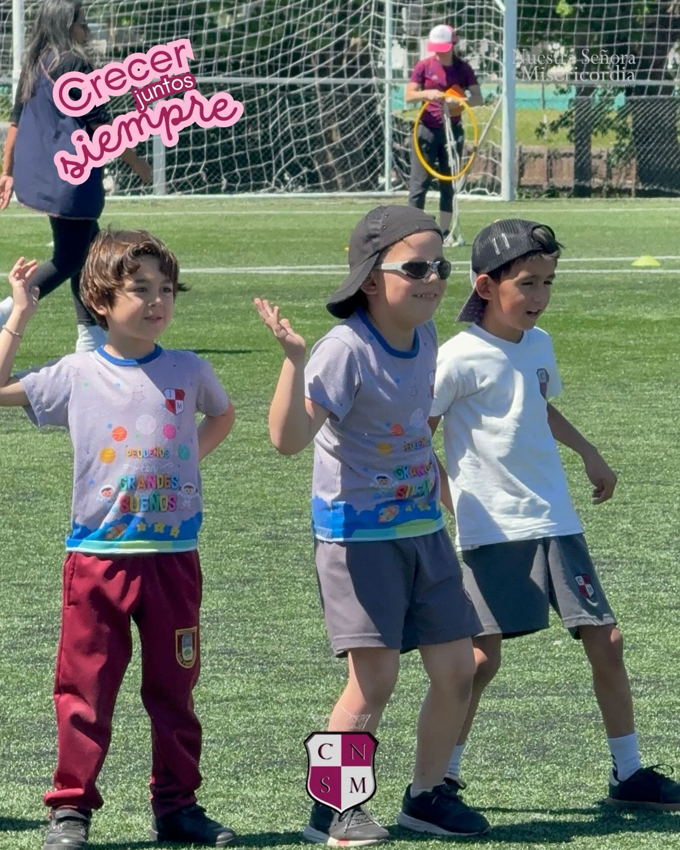 Crecer juntos siempre 🤍
Entre risas, movimiento y juego, aprenden a expresarse, a compartir y a disfrutar con otros.
En Misericordia San Fernando, crecer es hacerlo acompañados.