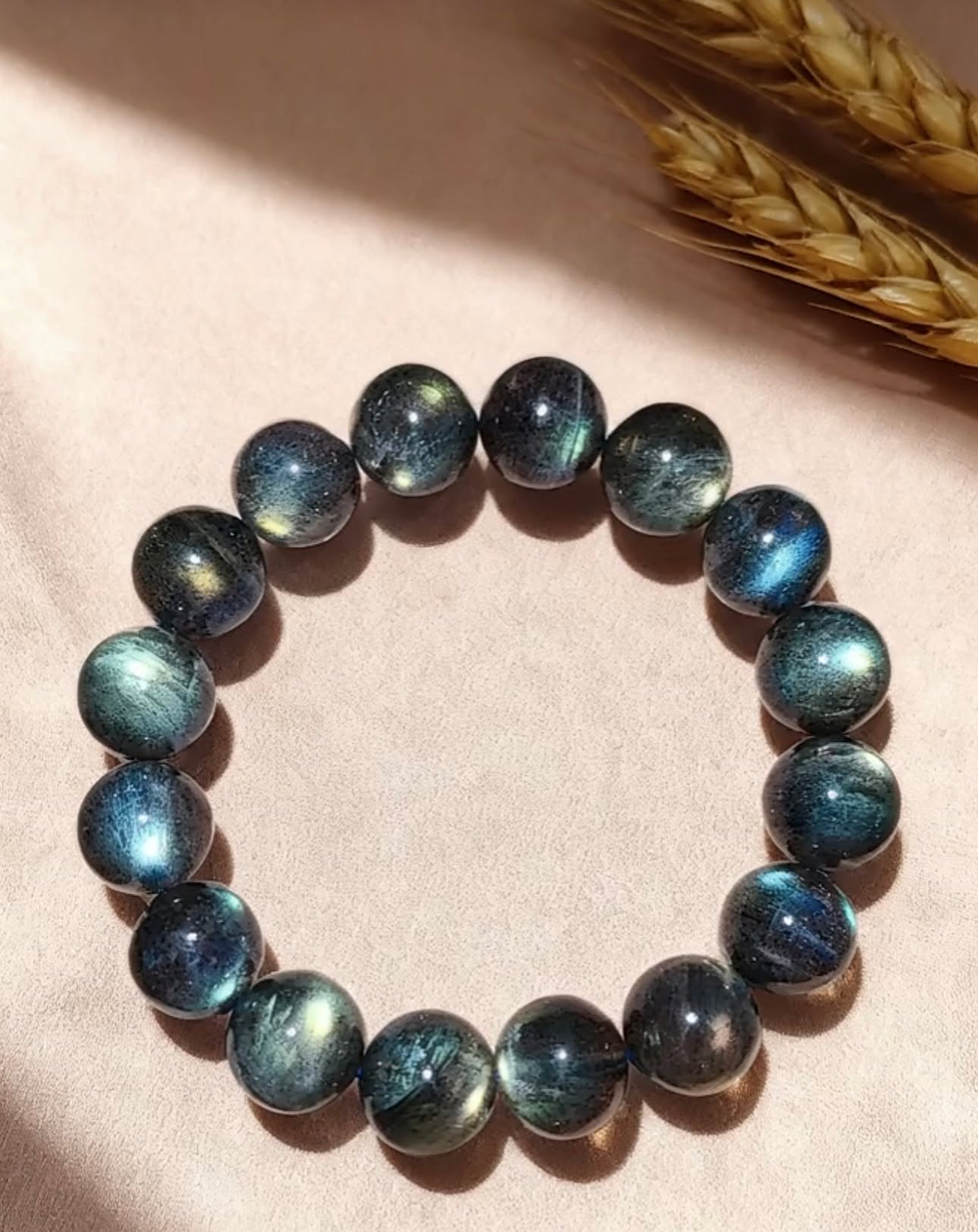 #blingimpress
The language of natural crystals | by BlingImpress
sales@blingimpress.com / DM for wholesale or retail
