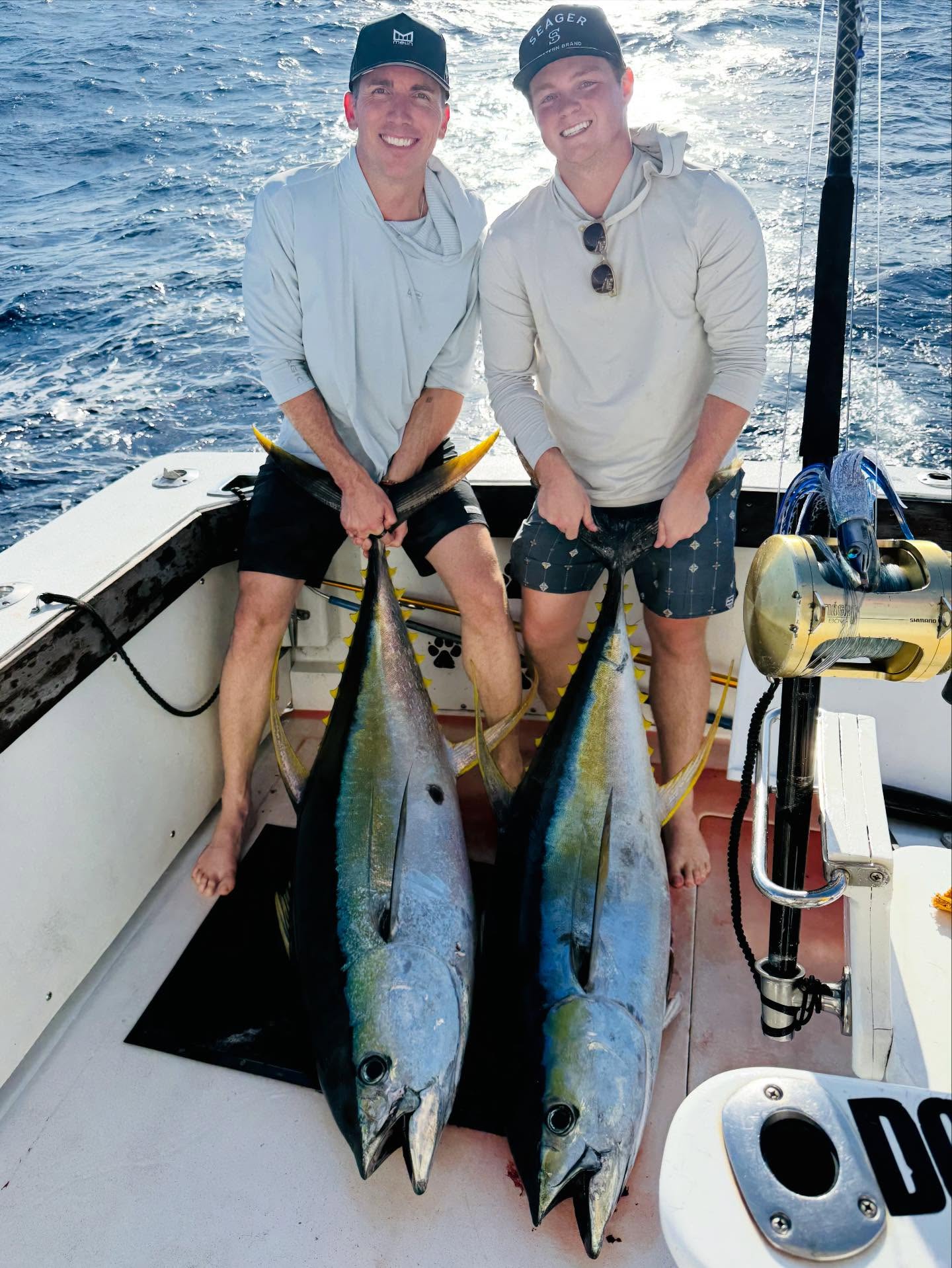 Two brothers.
Matching ahi.
Same bloodline, same drag scream.
If you’re still working on your New Year’s resolutions, here’s an easy one:
👉 come fishing
👉 catch big fish
👉 make memories that don’t fit in the fridge
📍 Kauaʻi
📞 Book your 2026 trip now – spots go faster than these fish hit the deck
#Ahi #YellowfinTuna #BrothersThatFish #NewYearsResolution #BigFishEnergy #KauaiFishing #OffshoreLife #TunaTime #gofishkauai