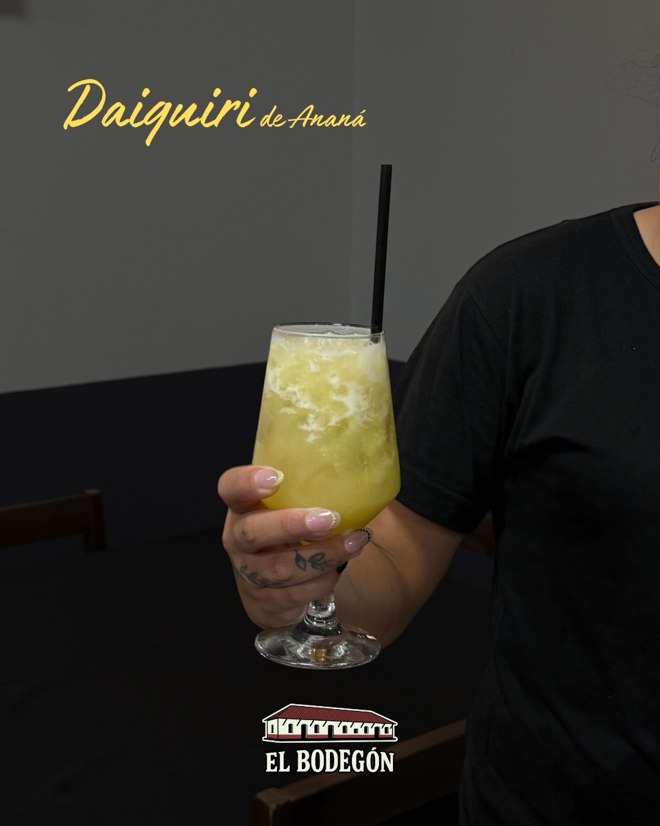 Porque siempre es buen momento para un daiquiri de ananá 🍍🍹
Te esperamos!!!
📍 Av. San Martín 905.