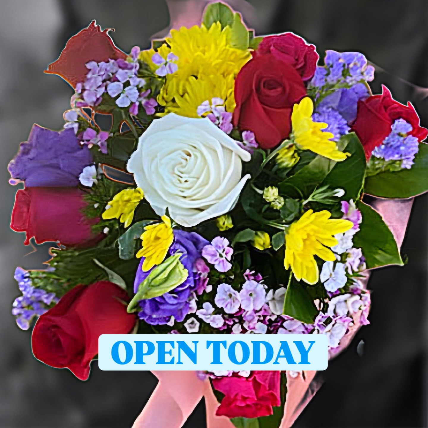 Need some fresh flowers for a friend, a birthday or a party - we are OPEN @floral_devine #huntershill #gladesville #lanecovenorth #local #florist