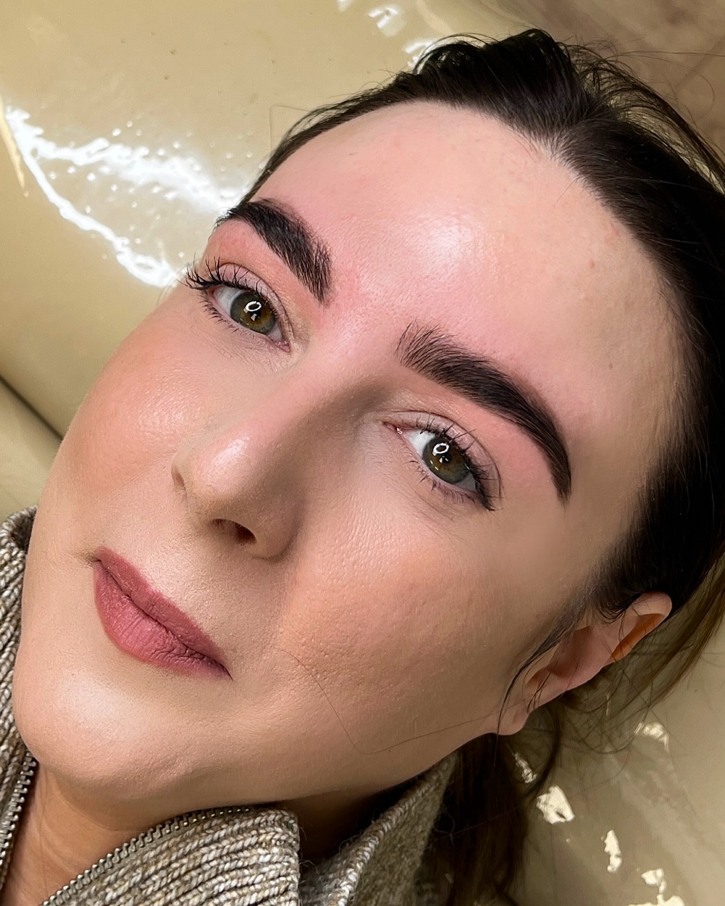 Not overdone. Not underdone. Signature brow đ
â¨
#CheltenhamBrows #CheltenhamBeauty #CheltenhamMUA #CheltenhamSalon #CheltenhamSmallBusiness #GloucestershireBrows #GloucestershireBeauty #GlosBeauty #GlosBrows #CheltenhamLashesAndBrows #CheltenhamAesthetics #CheltenhamSelfCare