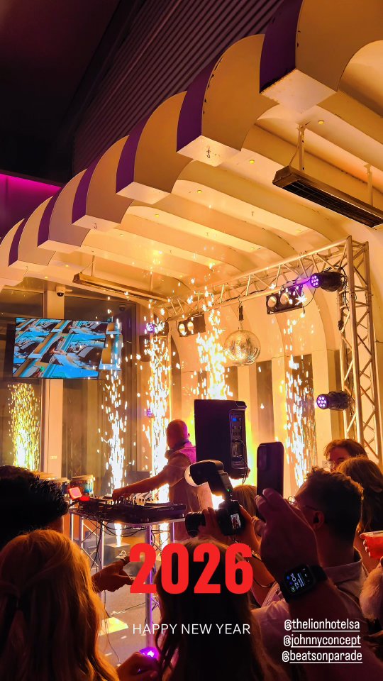 What a night. What a countdown. What a way to welcome 2026 ✨
For the second year in a row, we were proud to support the New Year’s Eve celebrations at The Lion on Melbourne Street, North Adelaide, supplying and operating our special effects and the stage that hosted the incredible performances throughout the night, alongside our ASE crew.
As the final hour of 2025 approached, the energy lifted fast — sonic boom machines and cold spark fireworks firing in perfect sync with the electric performances of Johnny Concept and Beats on Parade, keeping the crowd on their feet and the excitement building. Then, at midnight, we turned it all the way up with CO₂ guns and confetti cannons, all carefully coordinated and controlled live by our team to welcome 2026.
This is what happens when the lights, sparks, and beats all hit at once. 🔥✨ If you were there, you felt it. If you weren’t… don’t worry, we’ll be letting you know where to join us next ✨ — and you’ll want to be ready!
#adelaidestarlightentertainment #nye2025 #SpecialEffects #EventProduction #ConfettiCannons CO2Guns LiveEventMagic AdelaideEvents