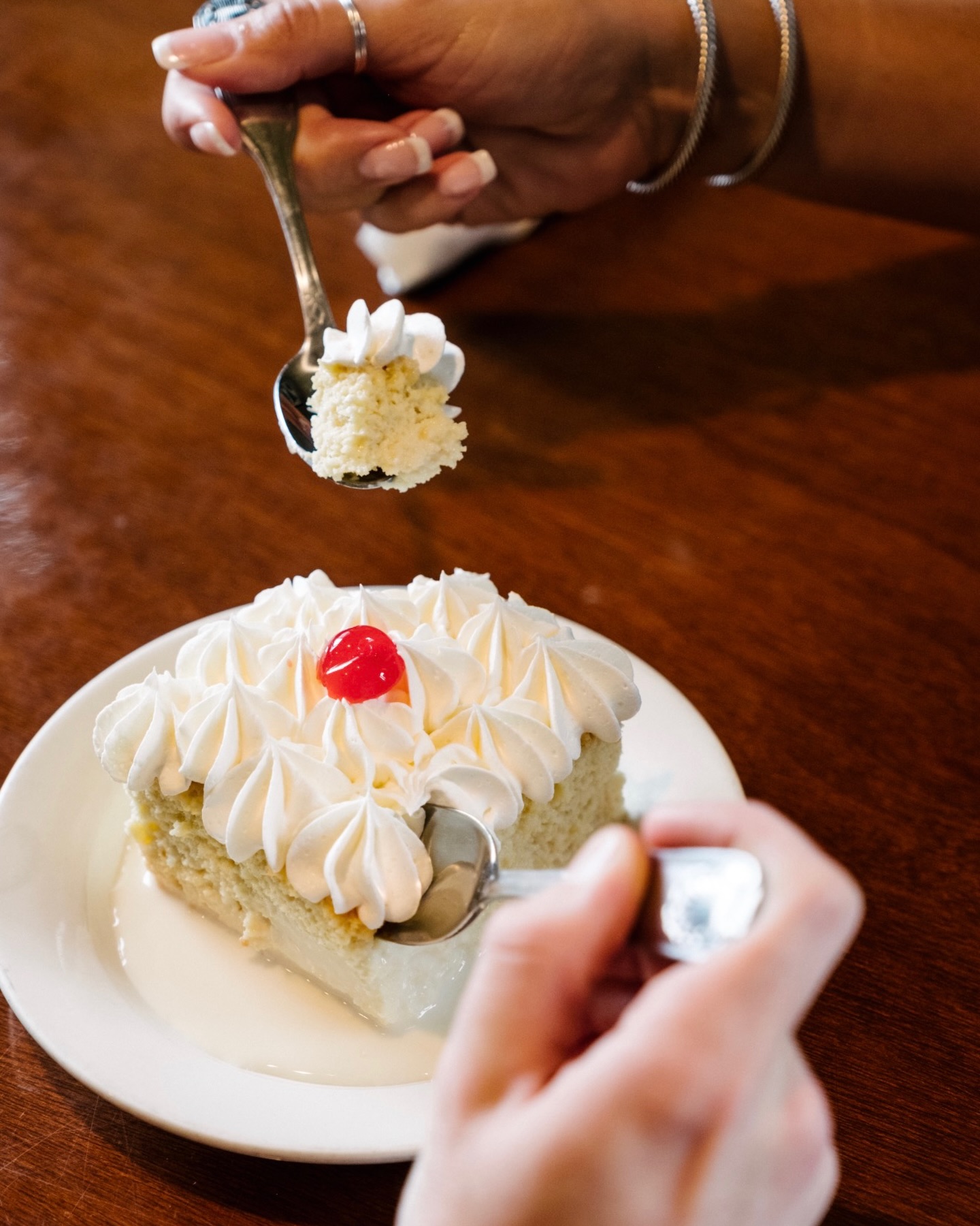 A tradition worth sharing — Havana’s award winning tres leches 🤍🍰 #havanacubanfood