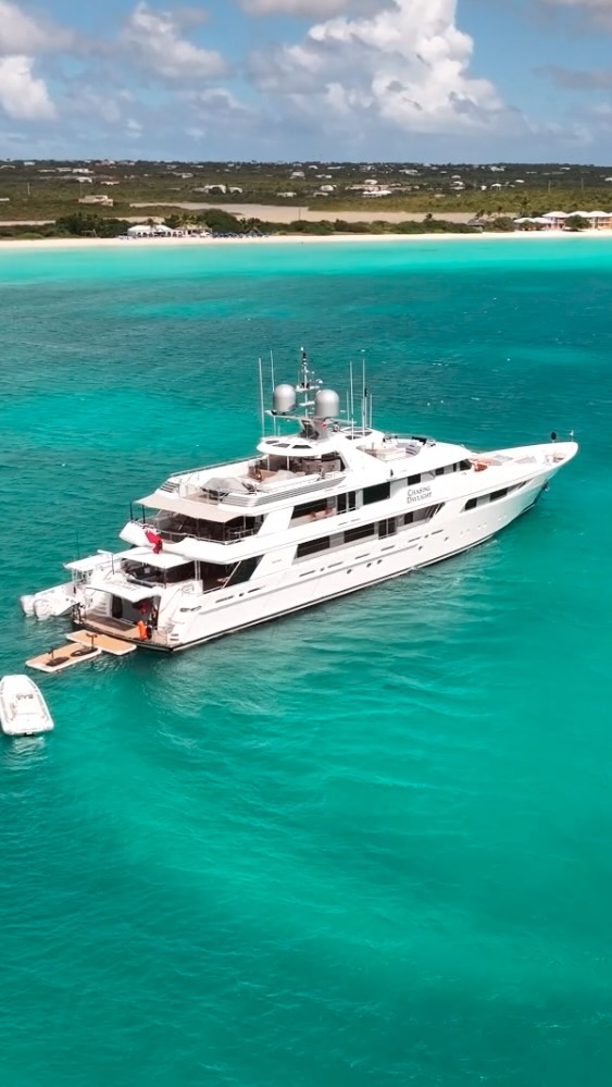 “A Day in the Life” - Winner of the “Charter Life” competition and a day excursion for 8 people with @islandlifeexpeditions decided by a panel of judges at the live event at the 2025 @antiguascharteryachtshow was this video submitted by @yacht_chasingdaylight
M/Y Chasing Daylight, a 164’ @westportyachts hosts up to 12 guests and is available for charter throughout the Caribbean and Alaska.
By participating in the Adrift Film Festival, yacht crew are helping raise money and awareness for @yachtaidglobal so that they can better support the underserved coastal communities around the world.
#adriftfilmfestival #yachtieworld #yachtaidglobal #superyacht #superyachtcrew