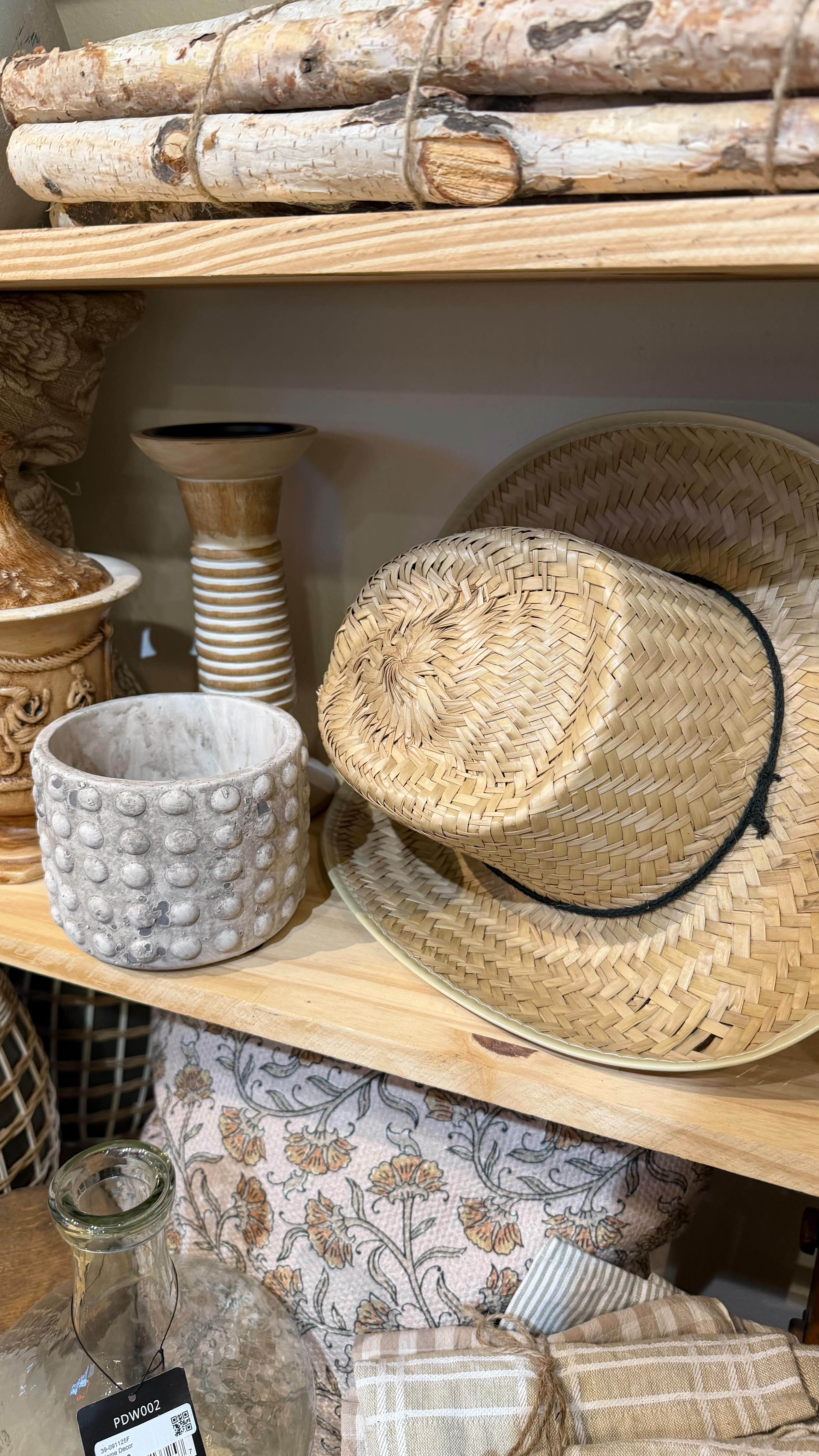 Every time you shop at The Bohemian, you’re showing up for our artists, our small team, and this little community we’re so proud of.
Be cool.😎 shop local.
#ShopLocalSpokane #TheBohemianSpokane #SupportLocalArtists #SmallBusinessLove #SpokaneValley