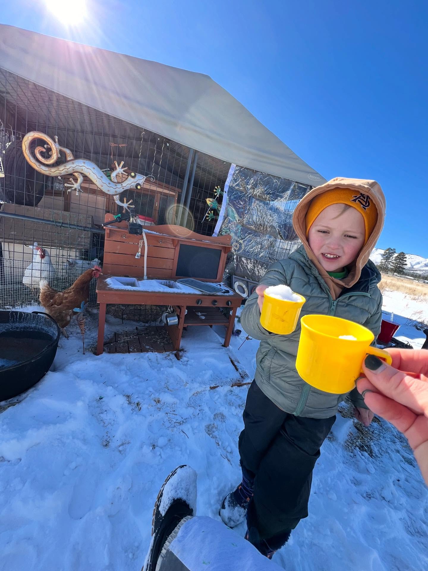 Snowday Mudkitchen Snowcones 🤩