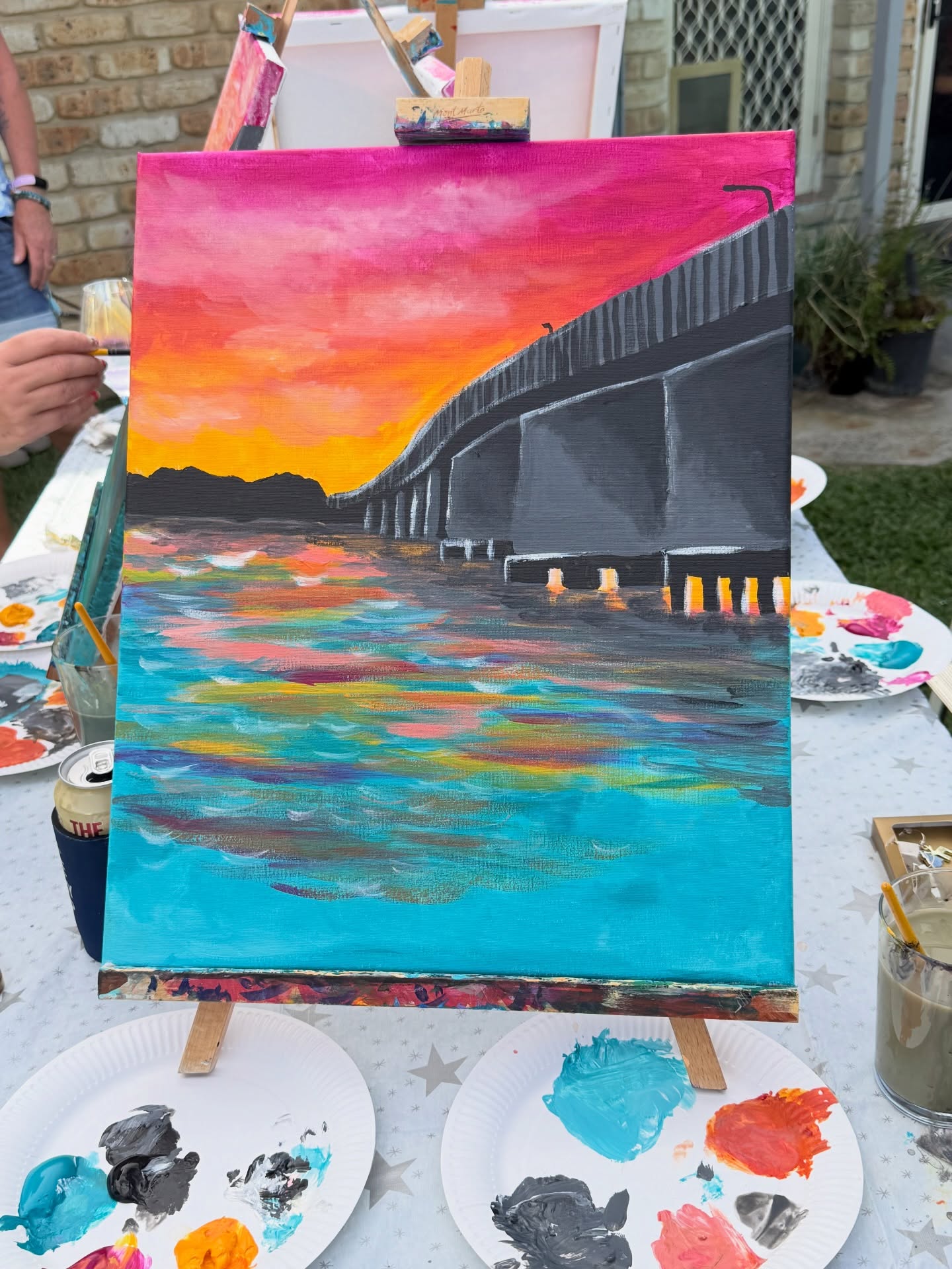 🎨 What a lovely Christmas paint & sip party!
Four wonderful ladies, lots of laughs, delicious food, and everyone painting our beautiful Forster Tuncurry Bridge. Such a relaxed and joyful way to celebrate the festive season 🎄
Thanks so much for having me!