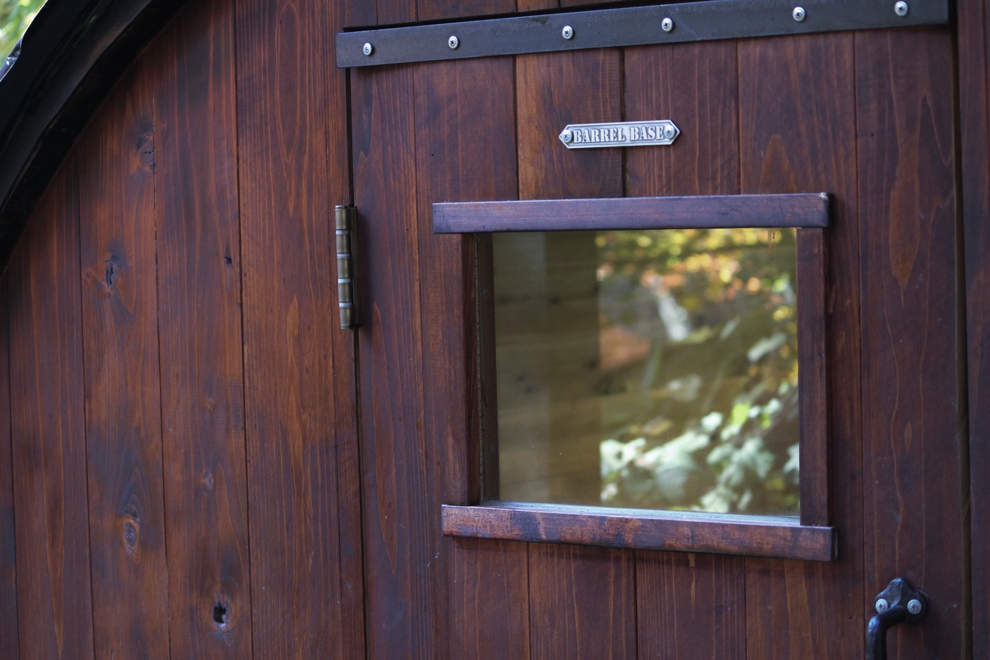 .
新年明けましておめでとうございます。
旧年中は、多くのお客様にサードプレイス道志での
時間をお過ごしいただけましたこと、大変嬉しく思います。
ご宿泊いただきましたお客様、ご関係者の皆様に
心より感謝申し上げます。誠にありがとうございました。
本年も、お客様により快適なご滞在を提供できますよう
精一杯サービスの向上に努めて参ります。
変わらぬご愛顧の程、よろしくお願い申し上げます。
皆様にとって素敵な1年になりますよう、心よりお祈り申し上げます*.
3rd Place Doshi-サードプレイス道志
専用サウナ付き貸別荘 山梨県道志村にOPEN
@3rd_place_doshi プロフィールのリンクから
宿泊予約可能です。🔗🕊️
自然エネルギー100%電力を使用している地球にやさしい貸別荘です🌏
______
#山梨旅行 #道志村 #貸別荘 #コテージ #キャンプ