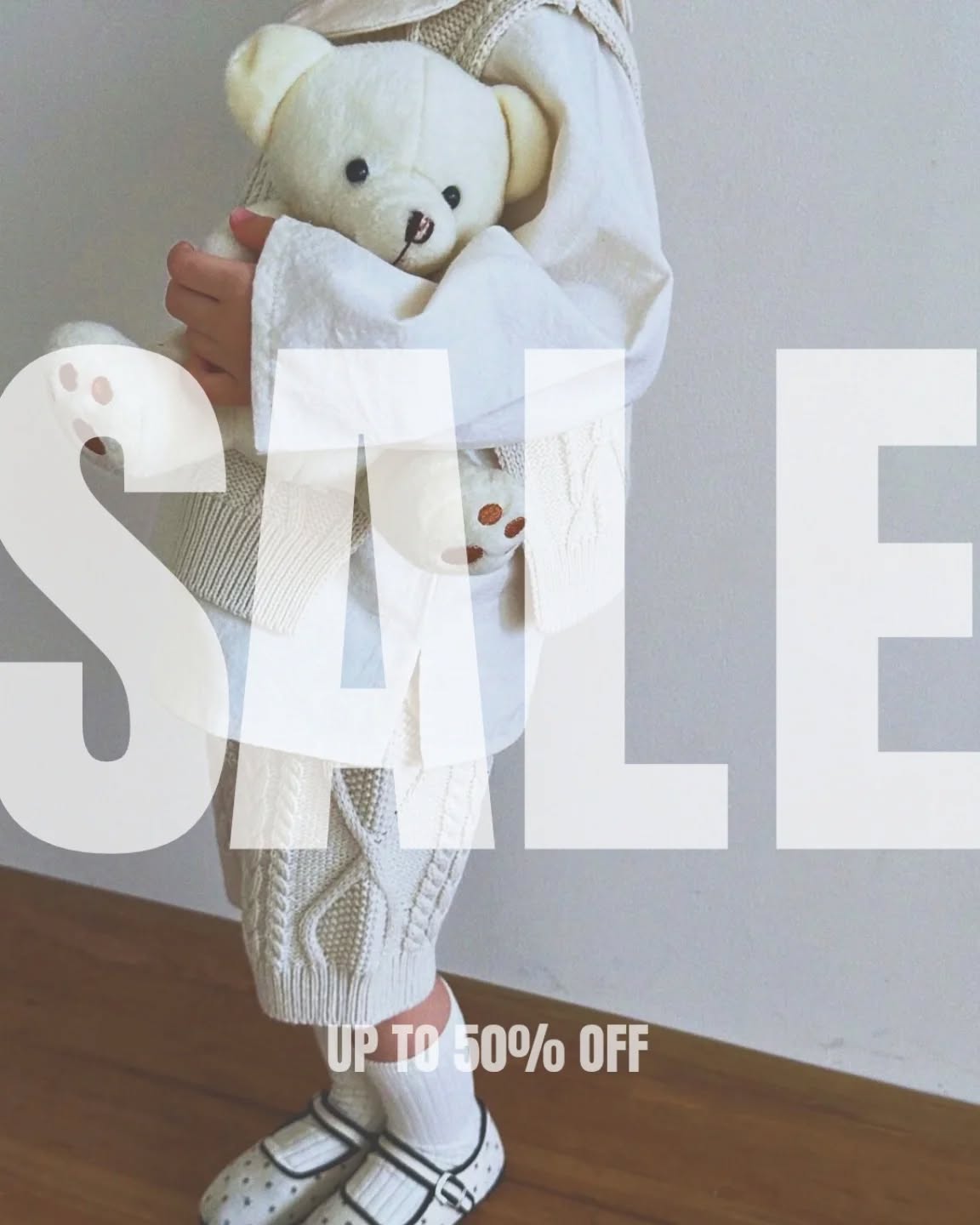 SOLDES# SOLDES #SOLDES
Jusqu'à -50%
Sur une sélection d'articles
#SOLDES
#babyclothes
#soldesdhiver