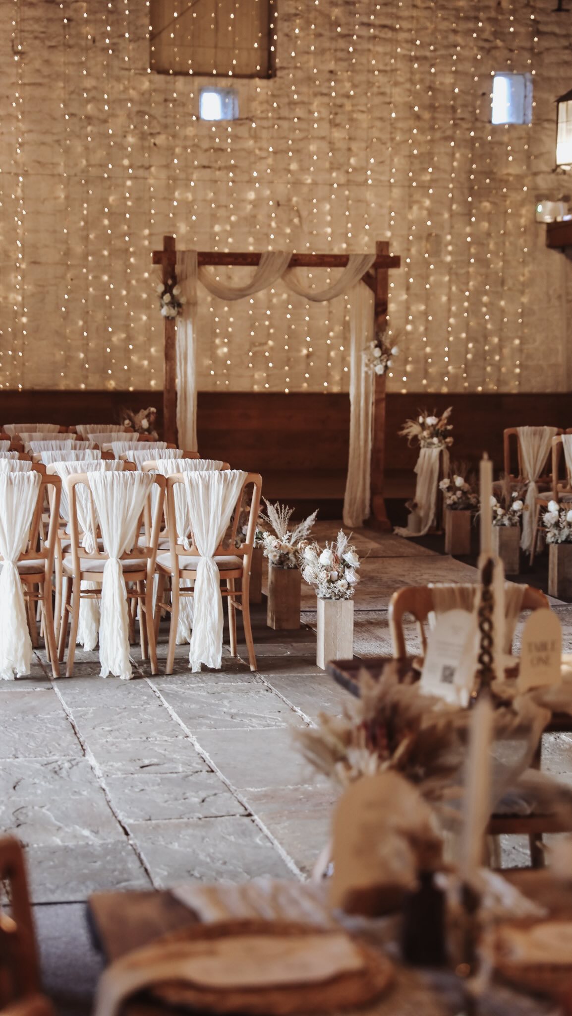 We’ve had the pleasure of styling @eastriddlesdenhallweddings for their January Wedding Open Days 💒
If you’re considering the beautiful East Riddlesden Hall for your wedding, this is a great opportunity to view the space set up, get a feel for the atmosphere, and start planning how your day could look!
🗓 Open Days | 11am–3pm
11th & 12th January
17th & 18th January
24th & 25th January
No booking required - just drop in!
Styled by URURA Moments in collaboration with the East Riddleton team 🫶
#URURAMoments #EastRiddlesdenHall #WeddingOpenDay #WeddingDecor WeddingInspo