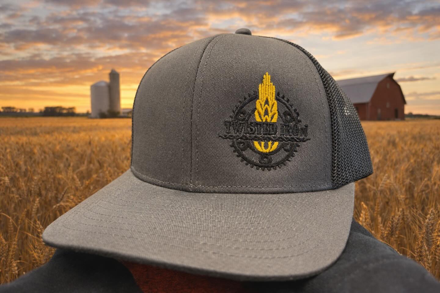 Built for the grind. 🤘
Twisted Irons custom hats, proudly made by Workwear Threads