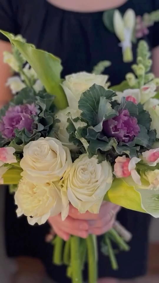 ✨ Bridal Bouquet Practice ✨
Gave this Bouquet to my good friend Rieneke for her 24th Birthday, happy birthday girly! ❤️
Contact me for a quote for your wedding florals today.
Visit my website in the bio for information.
Flowers from Floral Express Woodstock 💐
- Heidi
#heidisflorals #heidisfloraldesigns #ottervilleontario #norwichontario #weddingfloraldesign #weddingsontario #woodstockontario #oxfordcountyontario #florals #eventflorist
#heidisflorals #norwichontario #ottervilleontario #ontarioflorist #floraleventdesign #weddingflowers #weddingontario #woodstockontario #engaged #weddingseason2026
