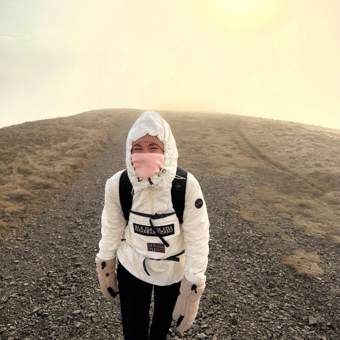 ❄️ Snowy scenes and icy dips 🧊 Winter is well and truly here and we loooove iiiit ! 👸
Tag @femaleexplorers.uk and use #FemaleExplorersUK to share your journey and get featured!
#winteradventures #wildswimming #adventurewomen #hikingwomen