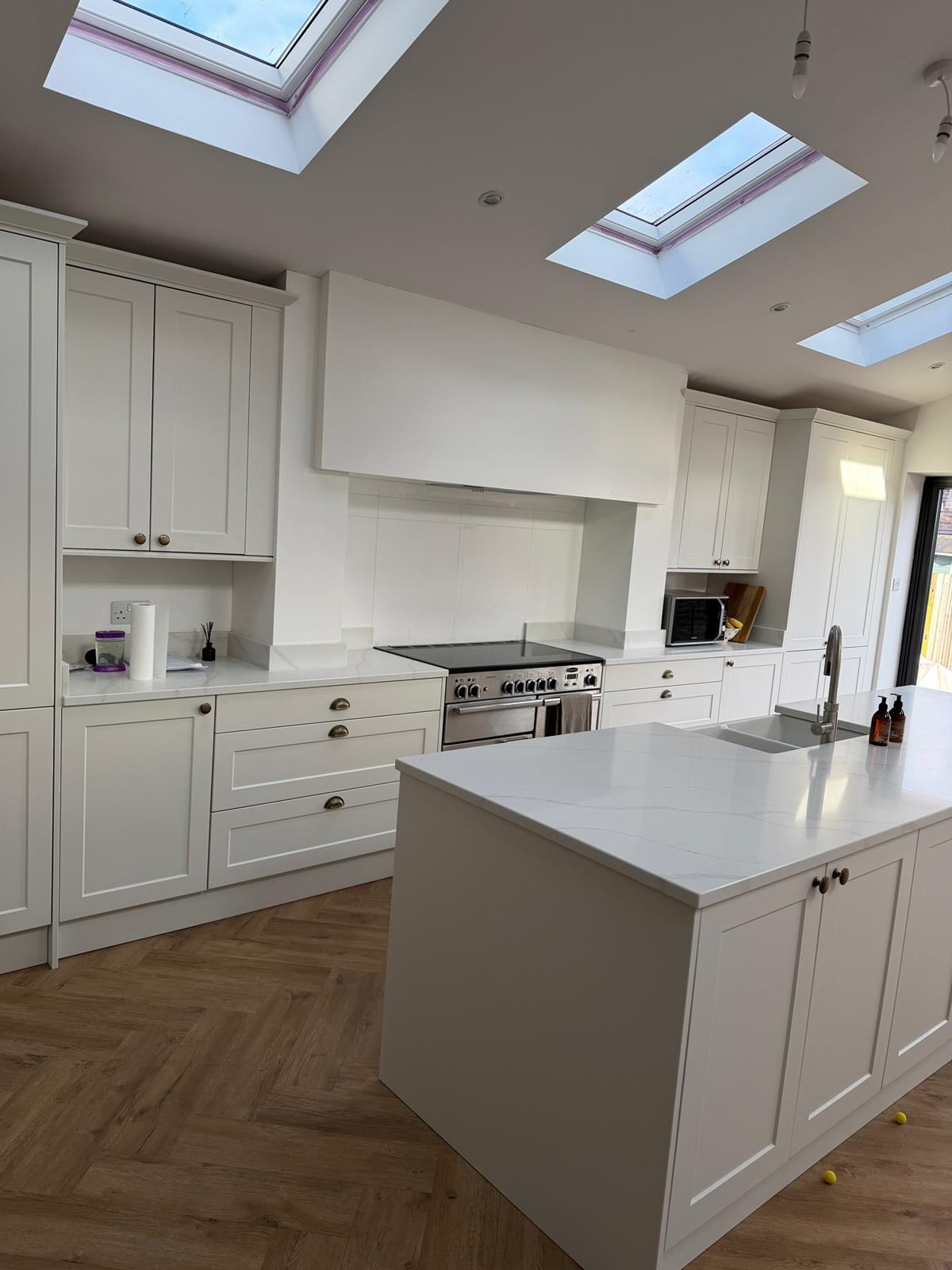 Final pictures of the completed extension just before Christmas 2025 nice new kitchen installed with new flooring and the rendering all finished and cleared away just in time. #alderson #building #extensions #kitchen #flooring
