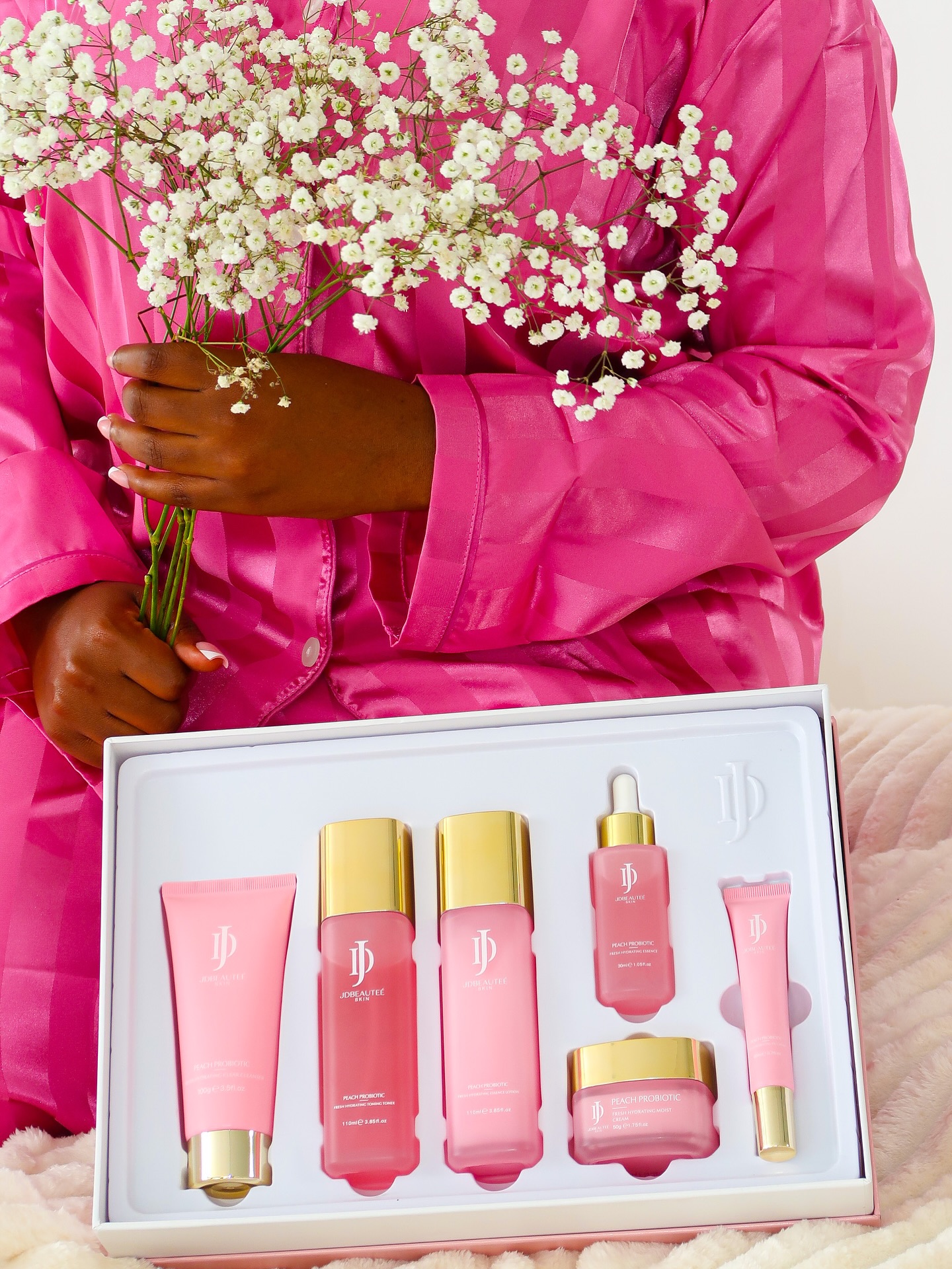 6 steps • 1 result ✨
Skin that looks healthy, hydrated, and genuinely cared for.
Our peach probiotic skincare routine was created to simplify your routine while delivering real results—helping support hydration, balance, and long-term skin health without overwhelming your skin.
This isn’t about doing the most.
It’s about being intentional, staying consistent, and choosing skincare your skin actually loves 🍑💗
Be honest… 👀
Are you consistent with your skincare, or do you need a reset?
Tap into the glow—your skin will thank you later ✨
Available now at jdbeautee.com
#jdbeautee #explore #hydratingskincare #pinkskincare #skincaretips101 #hydratingcleanser #plantbasedskincare #koreanskincareroutine #skincaresale #skincareaddiction #skincareaddicts