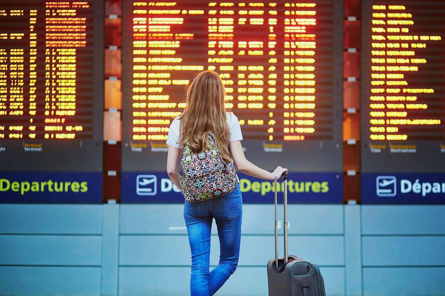 ✈️ Just landed and feeling stiff or tired? Long flights can take a toll on your body and mind, but remedial massage is here to help! It improves circulation, eases muscle tension, reduces stress, and enhances your recovery. Give your body the care it deserves and bounce back faster! 🌿💆♀️ Link in bio to learn how massage can be your post-flight wellness boost. #TravelWellness #RemedialMassage #FlyRelaxed #SelfCareJourney #TravelRecovery #WellBeing #MassageTherapy #HealthyTravelers