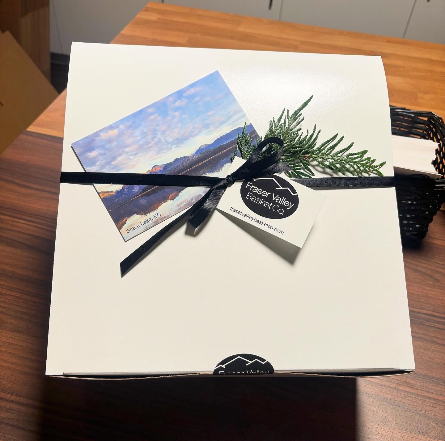 Packed today, delivered tomorrow.
This Cheese & Snack Gift Box is on its way as a get well delivery, filled with BC made snacks and treats to help brighten their day.
#FraserValleyBasketCo
#BCMade
#ShopLocalBC
#SupportLocalBC
#GetWellSoon