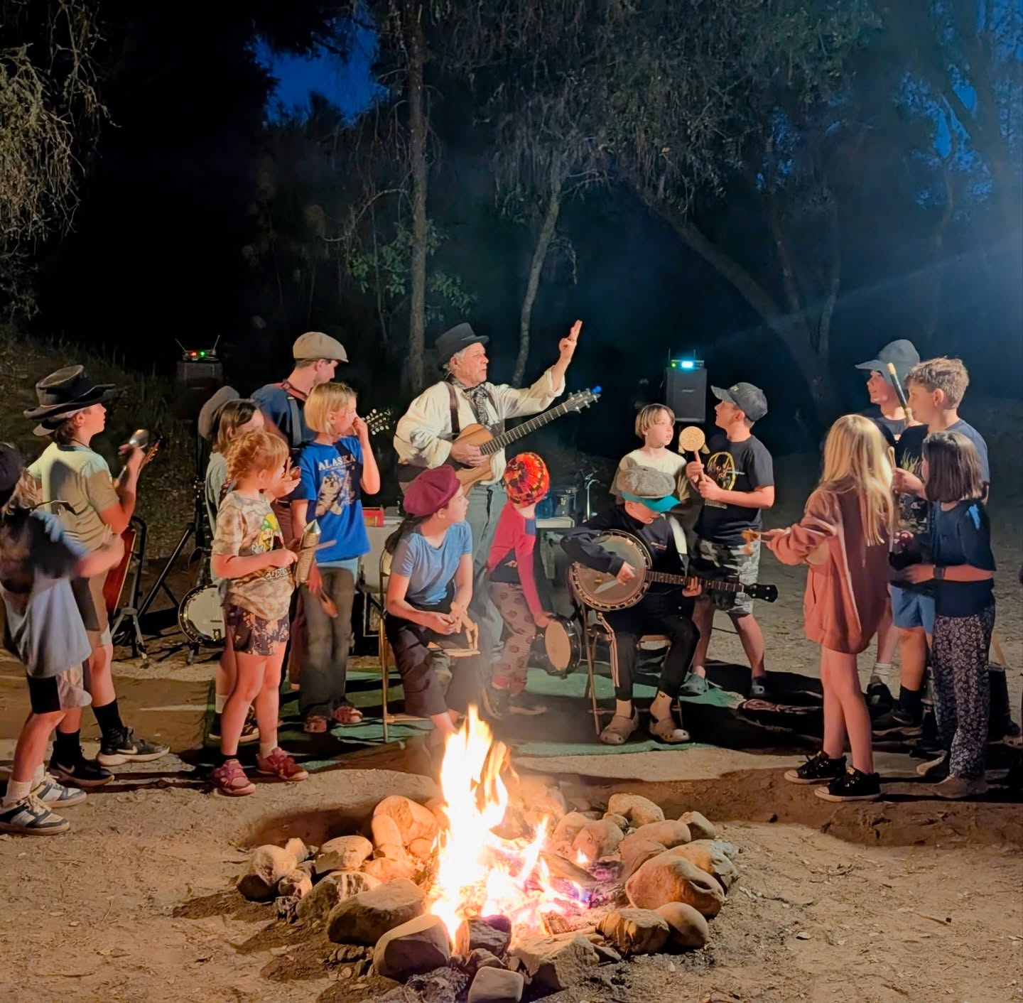 We are only 57 days away from our first 49er Fun Living History trip— but who’s counting?!
(we are definitely counting🤠)