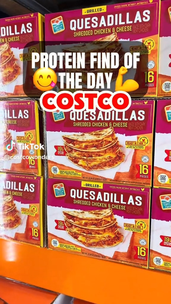 We love a good Costco sighting.
Spotted at select warehouses: Shredded Chicken & Cheese Quesadillas
A protein-forward option for less than a buck each — built for your freezer, your schedule, and your cart that somehow keeps getting bigger.
Food that earns repeat trips, not just a sample stop.