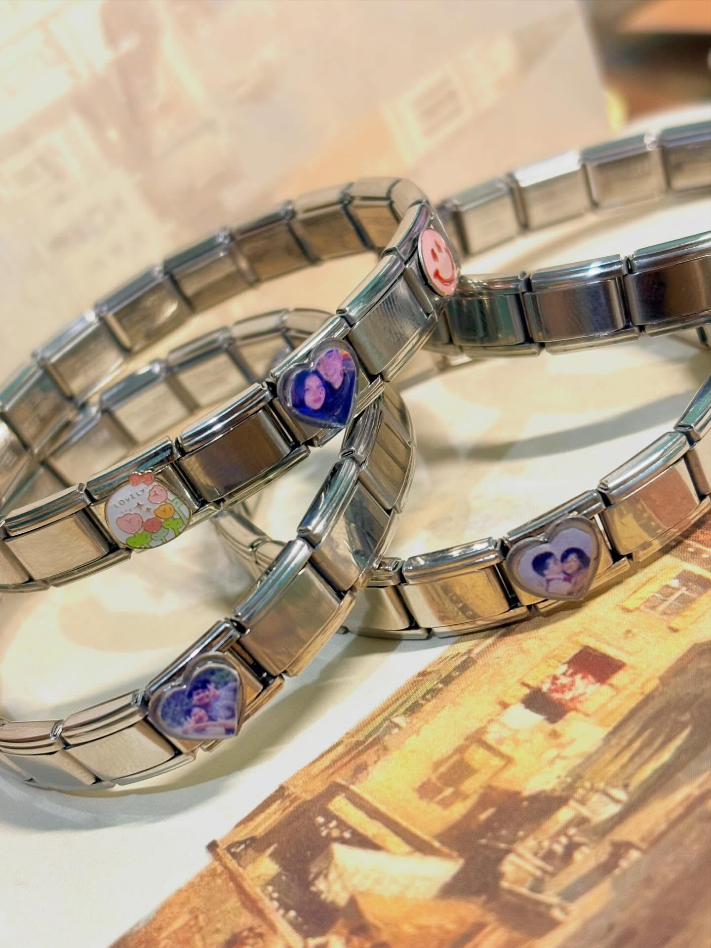 cada italian bracelet cuenta una historia 💗✨
haz tu pulsera única con nuestros charms de corazón personalizados con tu foto 💌
cada charm personaliza cuenta una historia:
• tu recuerdo favorito
• tu persona favorita
• tu momento especial